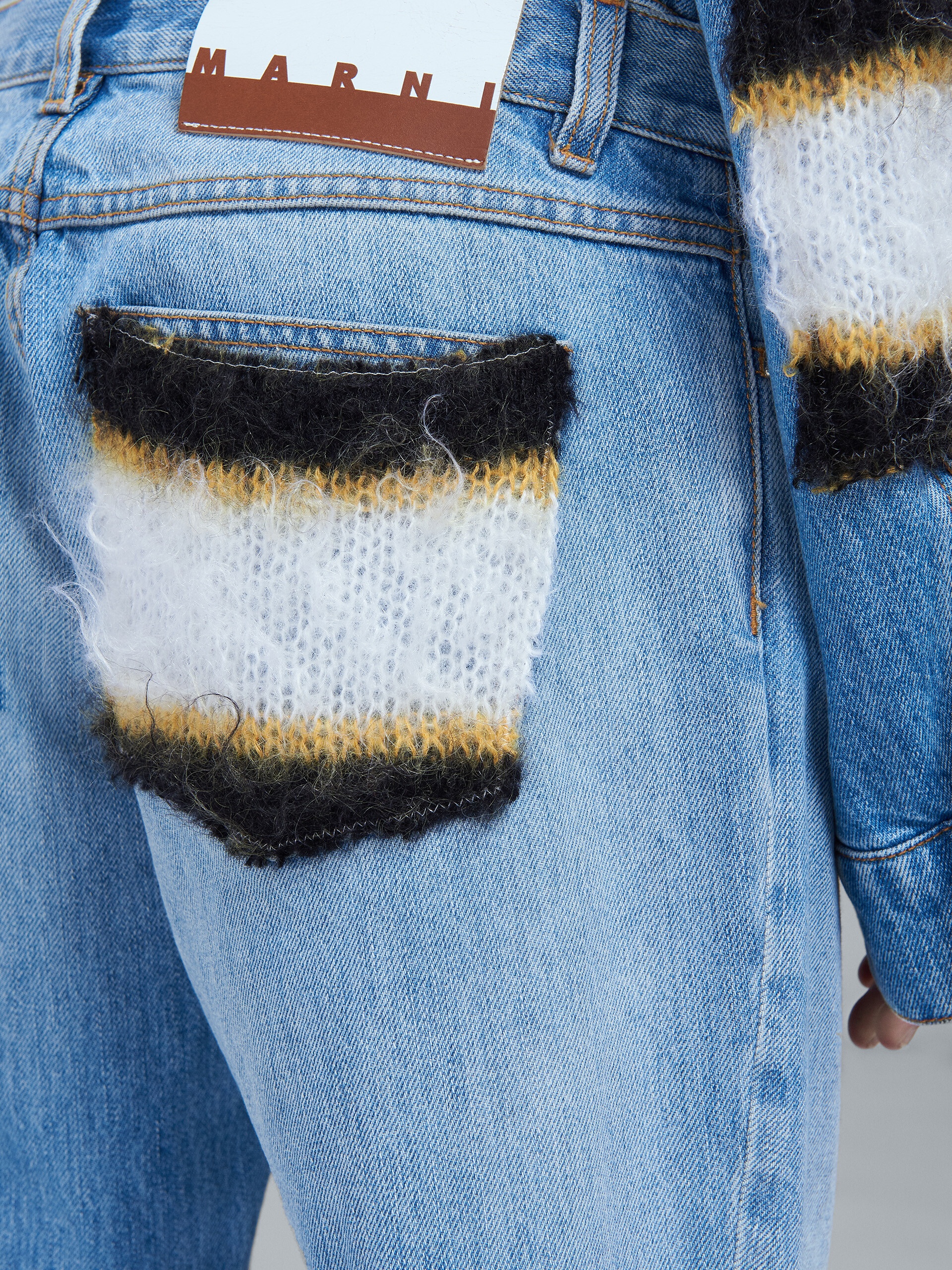 MOHAIR AND DENIM CROPPED TROUSERS - 4