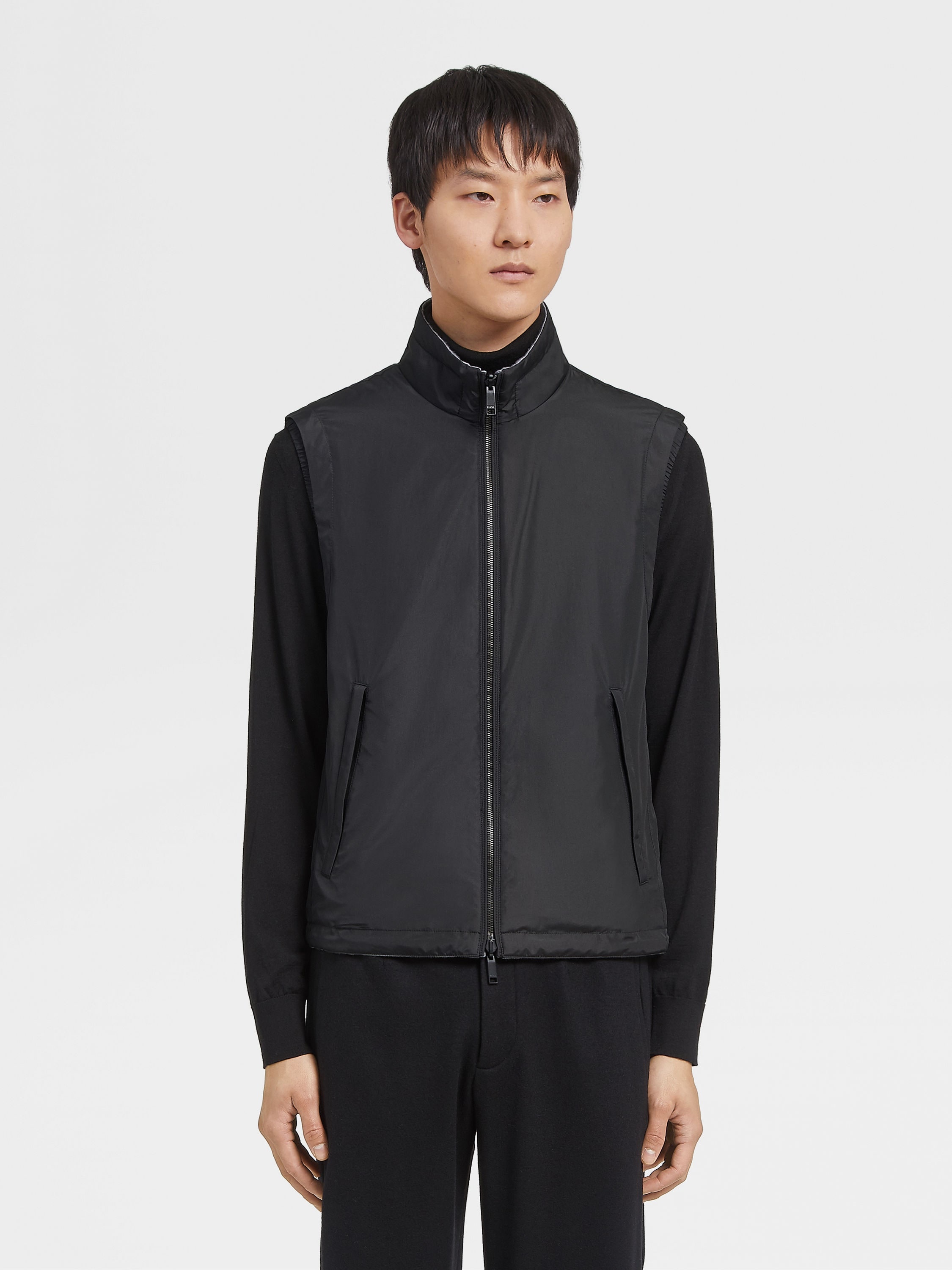 NYLON REVERSIBLE VEST - 4