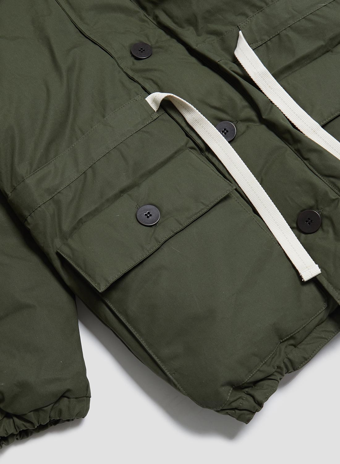 Everest Parka in Olive - 9