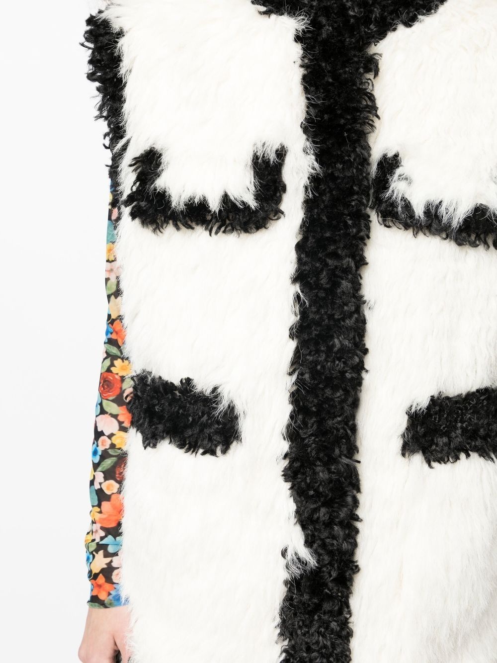 contrast-trim faux-fur gilet - 5