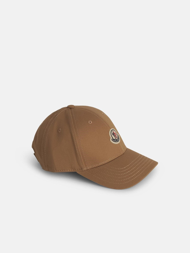 Moncler BEIGE COTTON CAP outlook