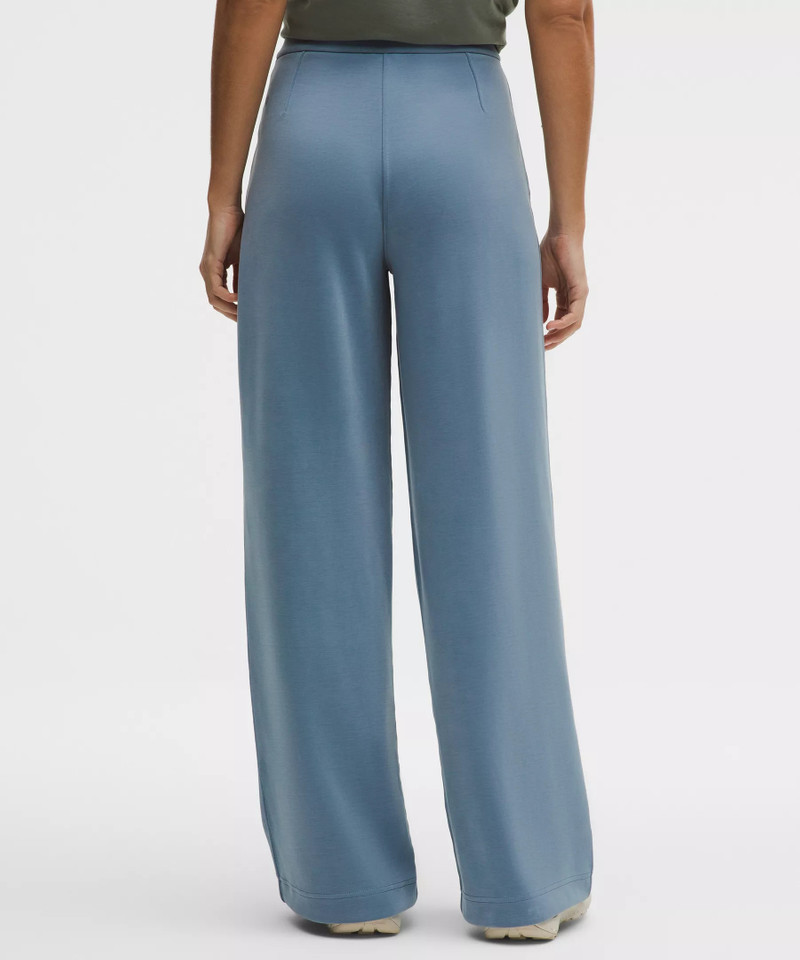 Softstreme Pintuck High-Rise Wide-Leg Pant *Regular 3