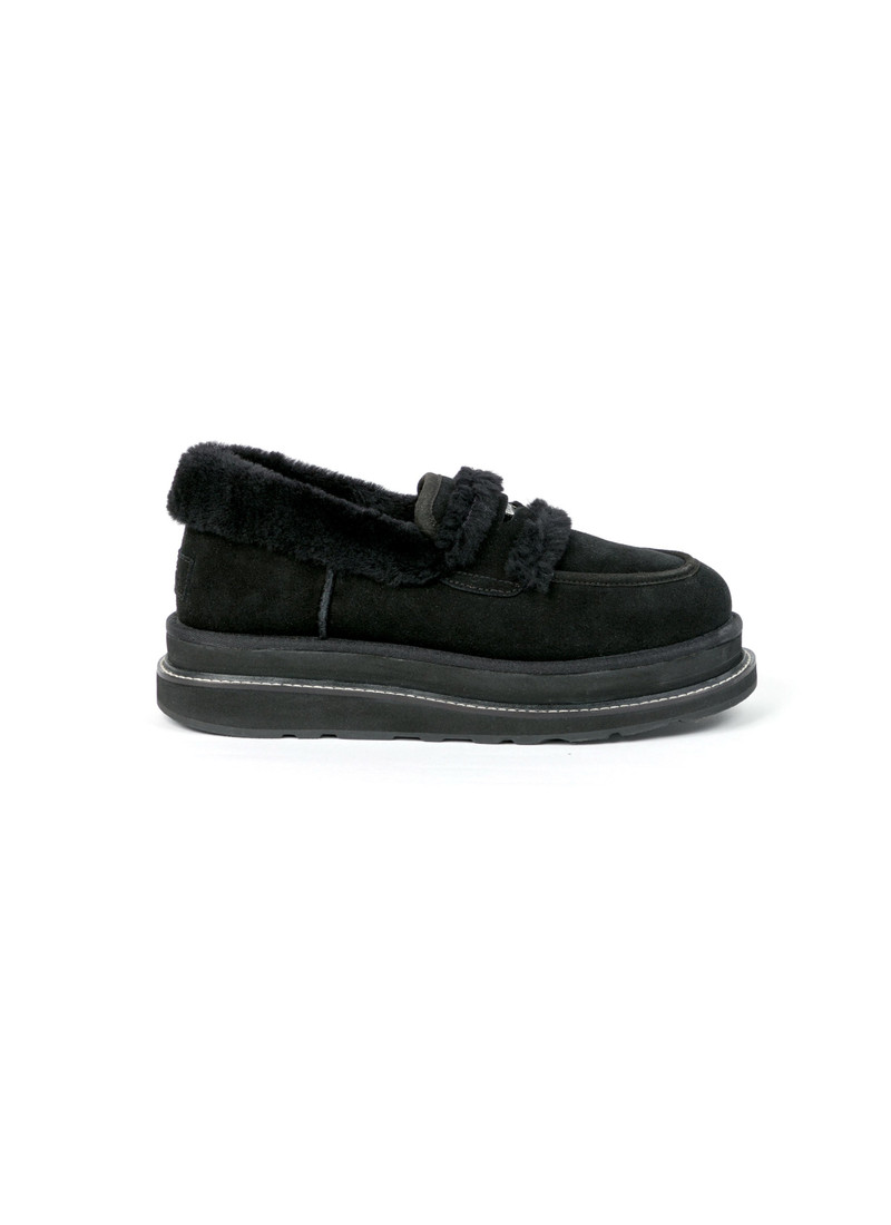 UGG sacai Loafer 1