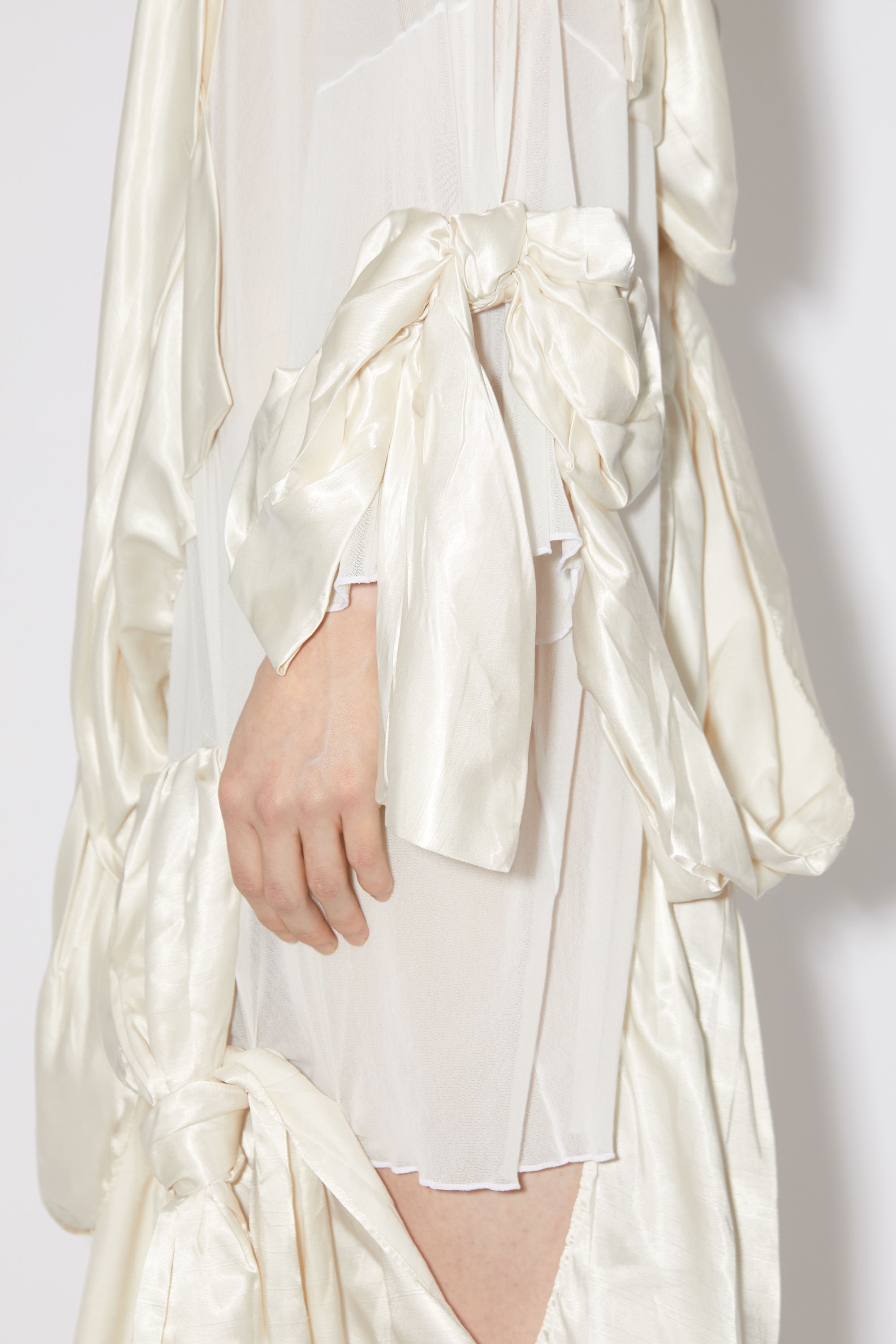 Draped bow dress - Warm white - 5