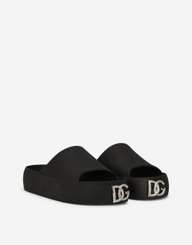 Beachwear sliders with DG logo - 2