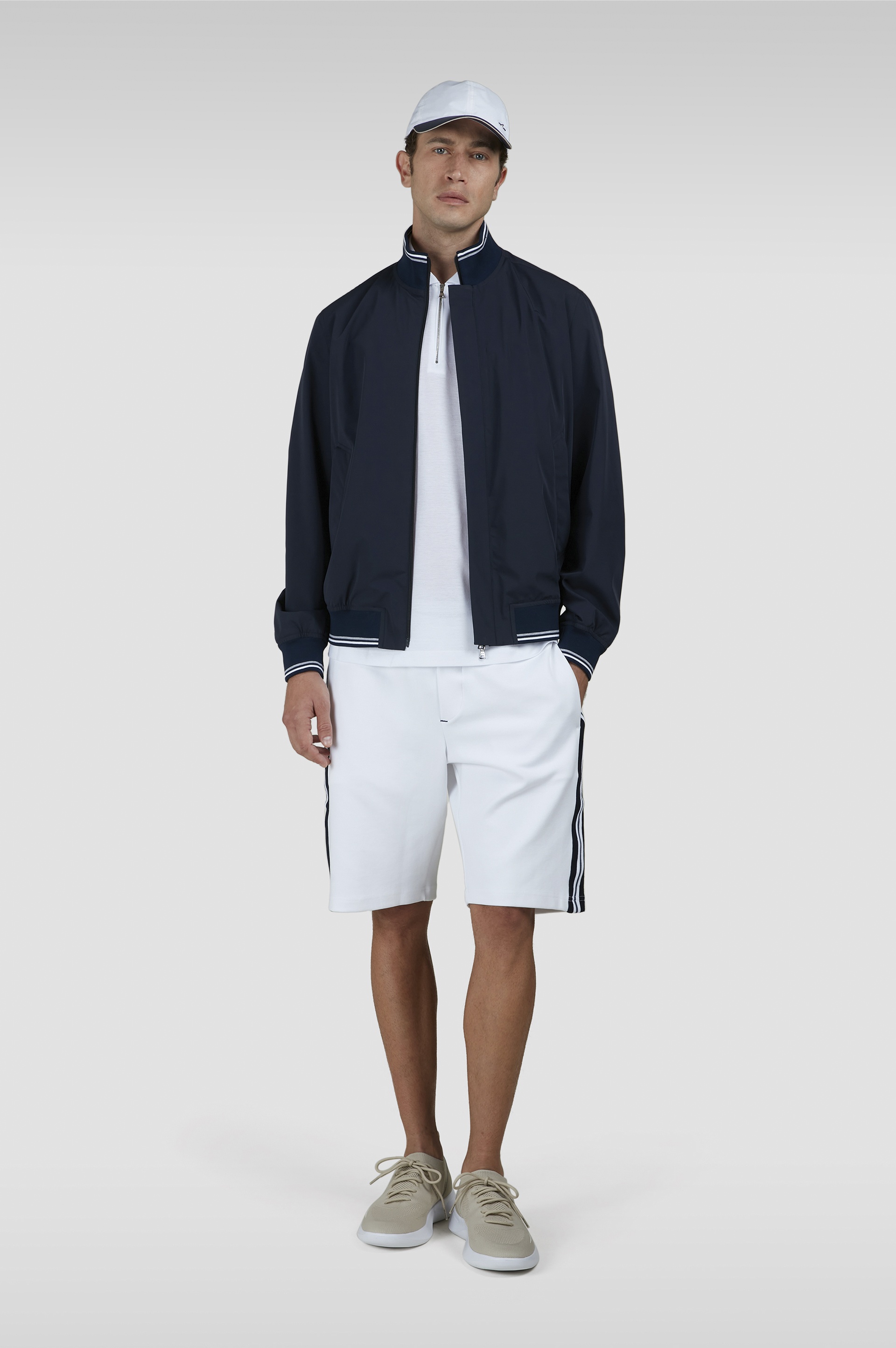 X-SOFT FLEECE SPORTS BERMUDA WITH STRIPED DETAILS - 2