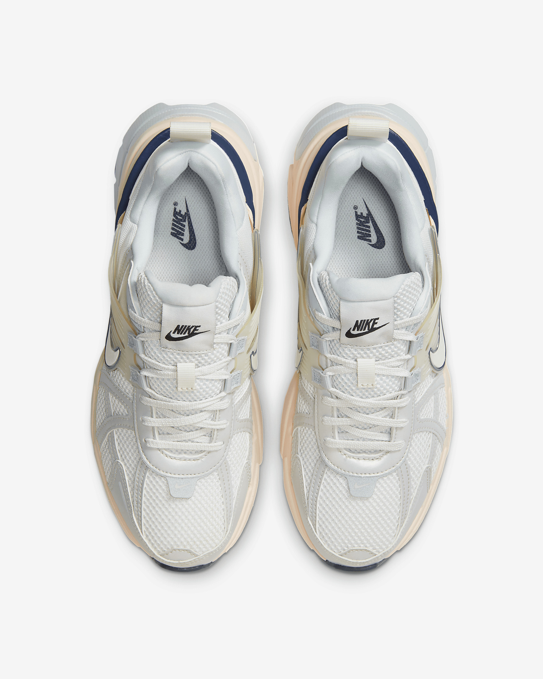 Nike V2K Run Shoes - 4