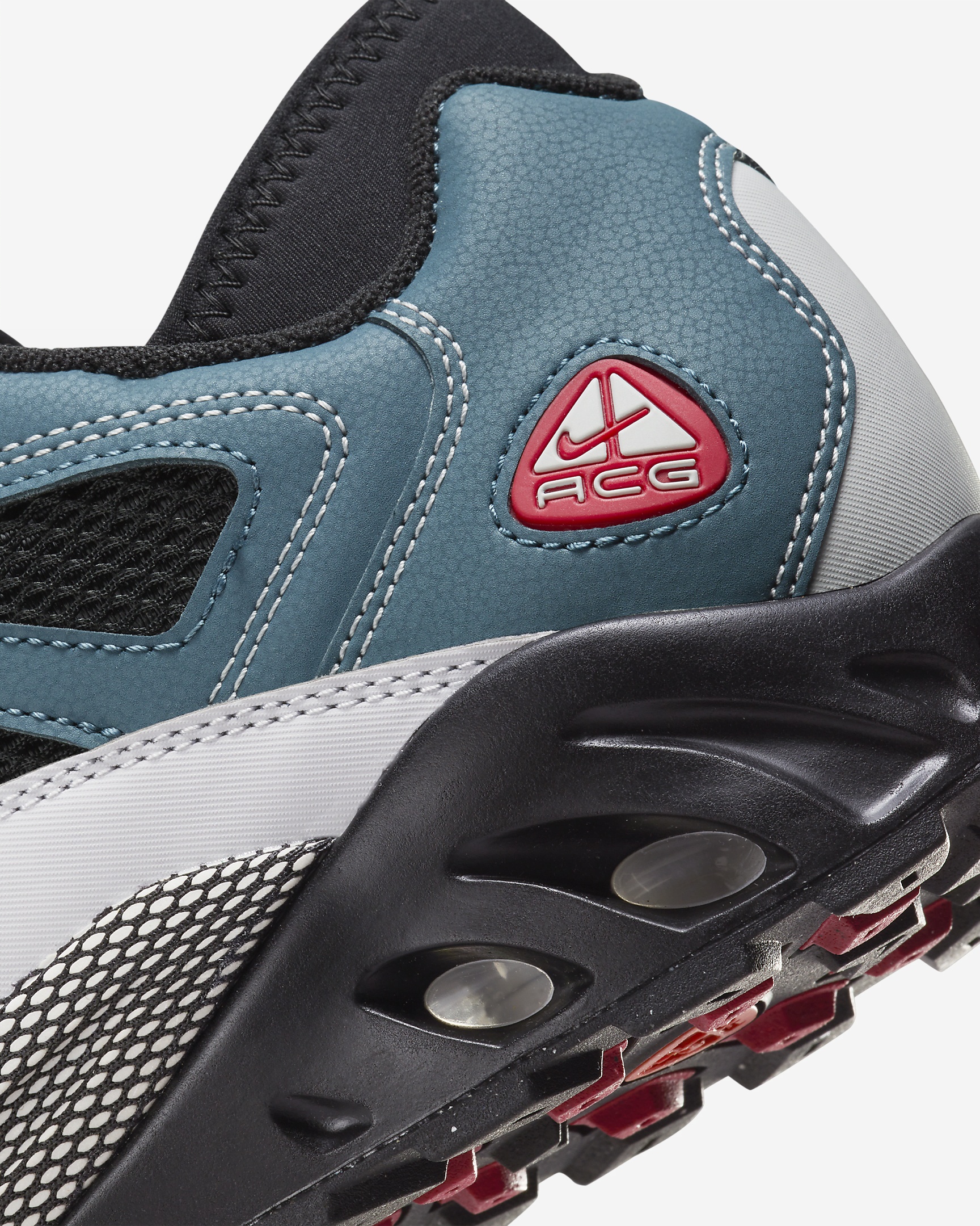Men's Nike ACG Air Exploraid Shoes - 8