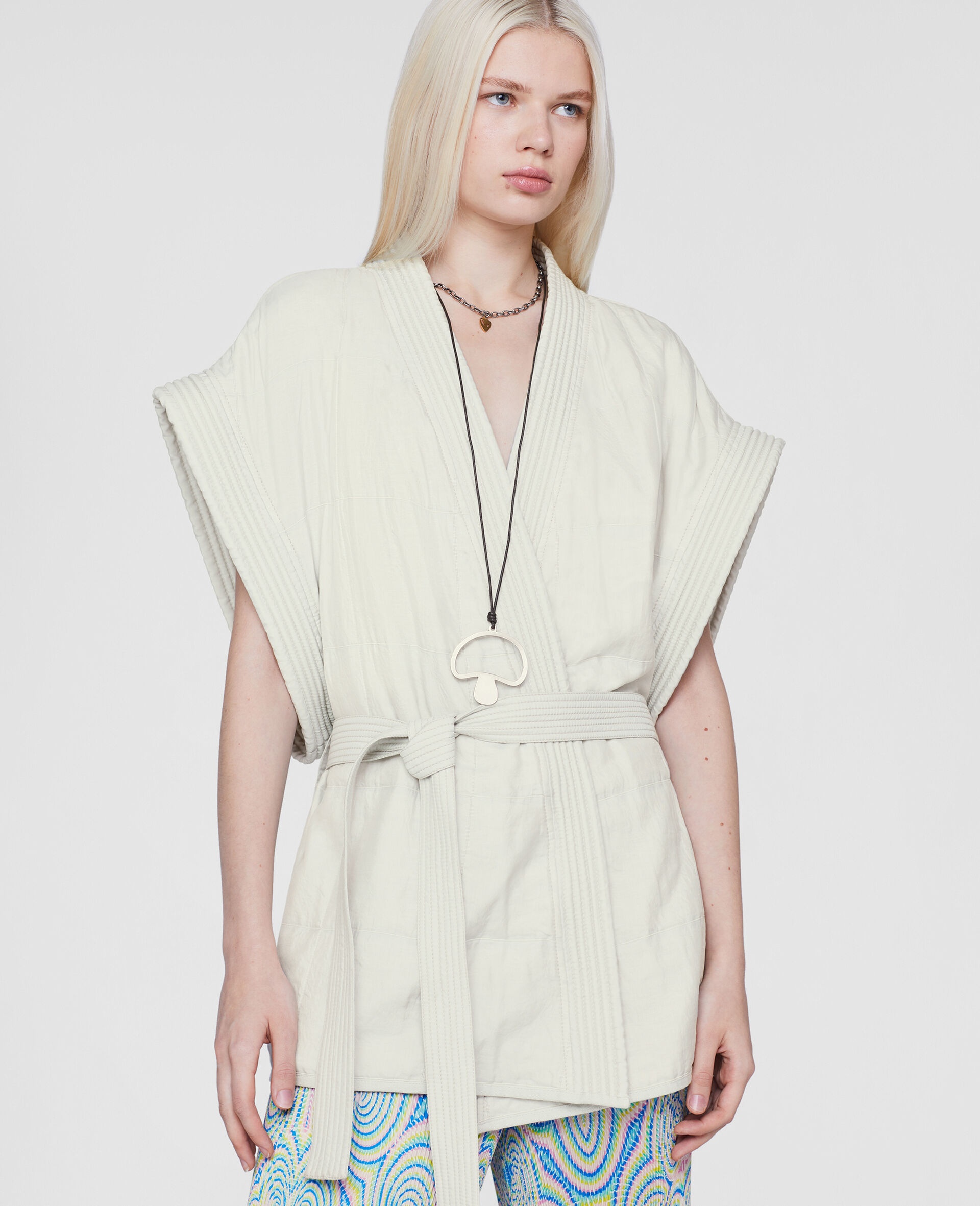 Kimono‐Inspired Belted Jacket - 4