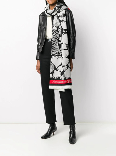 Alexander McQueen heart print knitted scarf outlook