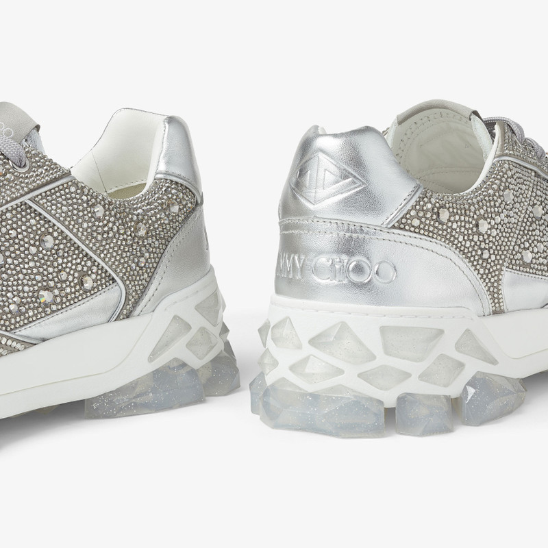 Diamond X Strap/M
Silver Satin Low Top Trainers with Crystal Embellishment and Crystal Strap 5