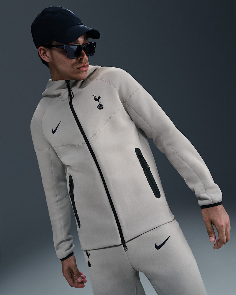 Tottenham Hotspur Tech Windrunner Men's Nike Soccer Fleece Full-Zip Hoodie 1