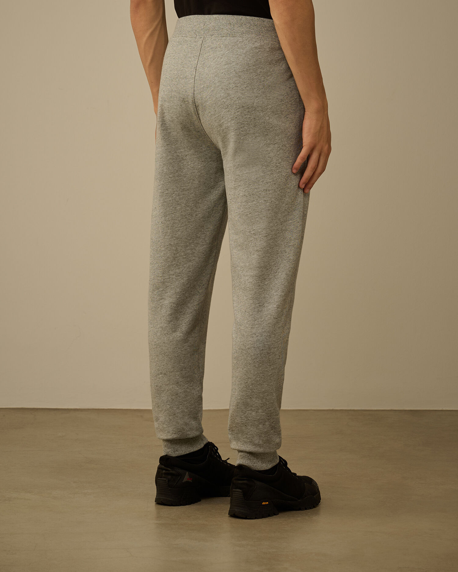 Diagonal Raised Fleece Lens Sweatpants - 4