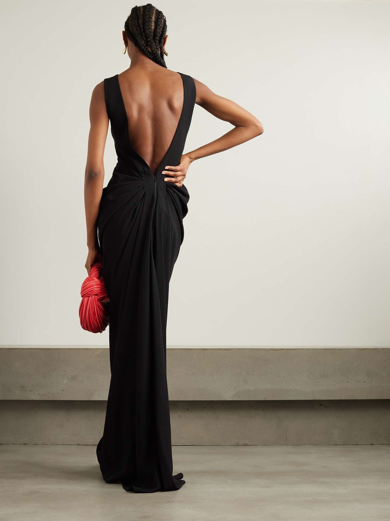 Open-back draped crepe gown - 3