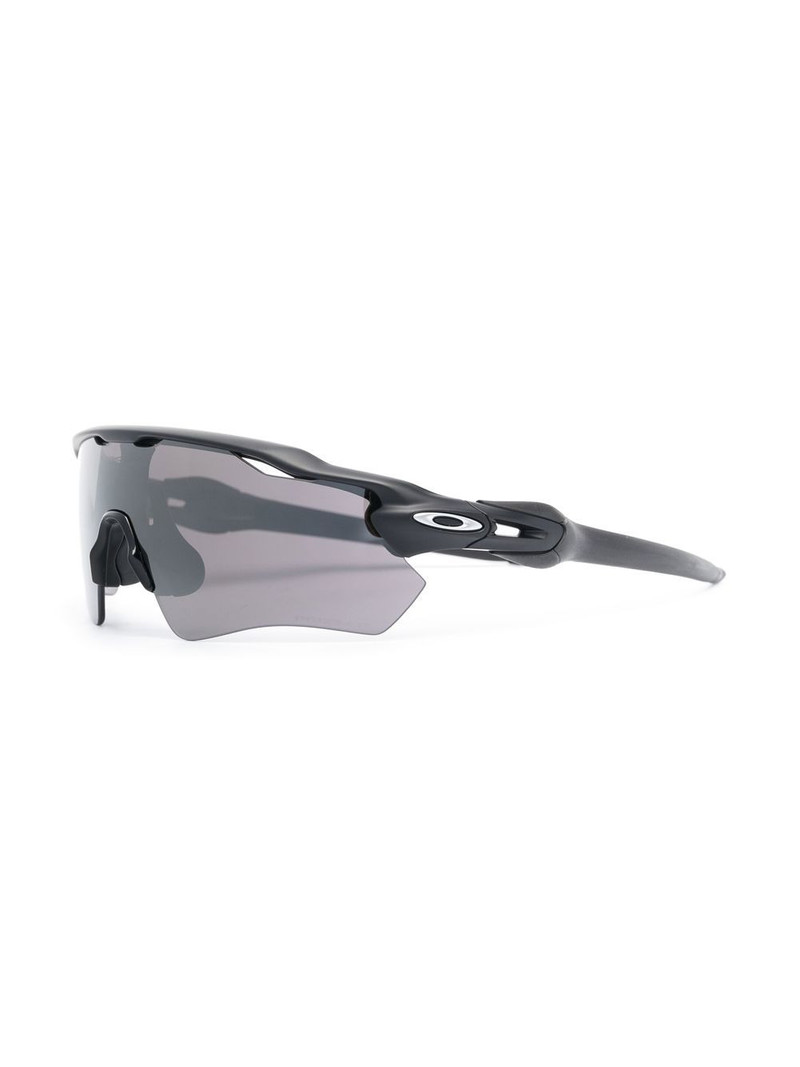 OAKLEY Radar oversize logo-detail sunglasses outlook