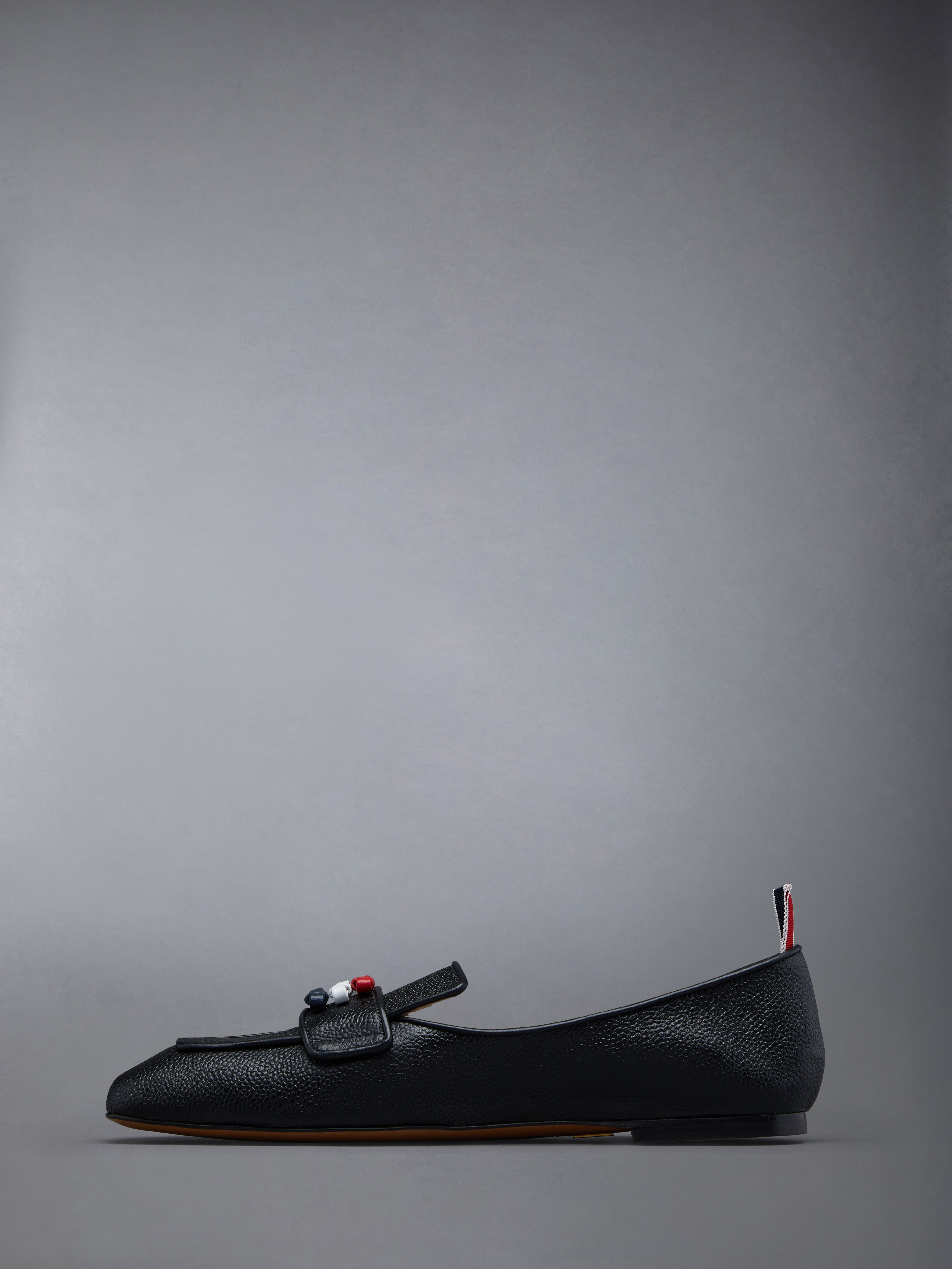 Black Pebble Grain Leather Flexible Leather Sole 3-Bow Loafer - 3