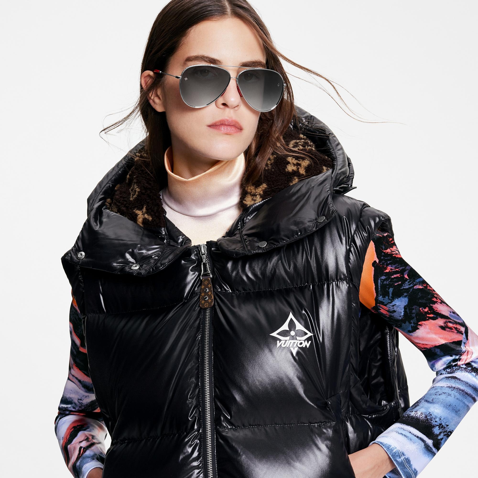 Glossy Sleeveless Puffer Jacket - 3
