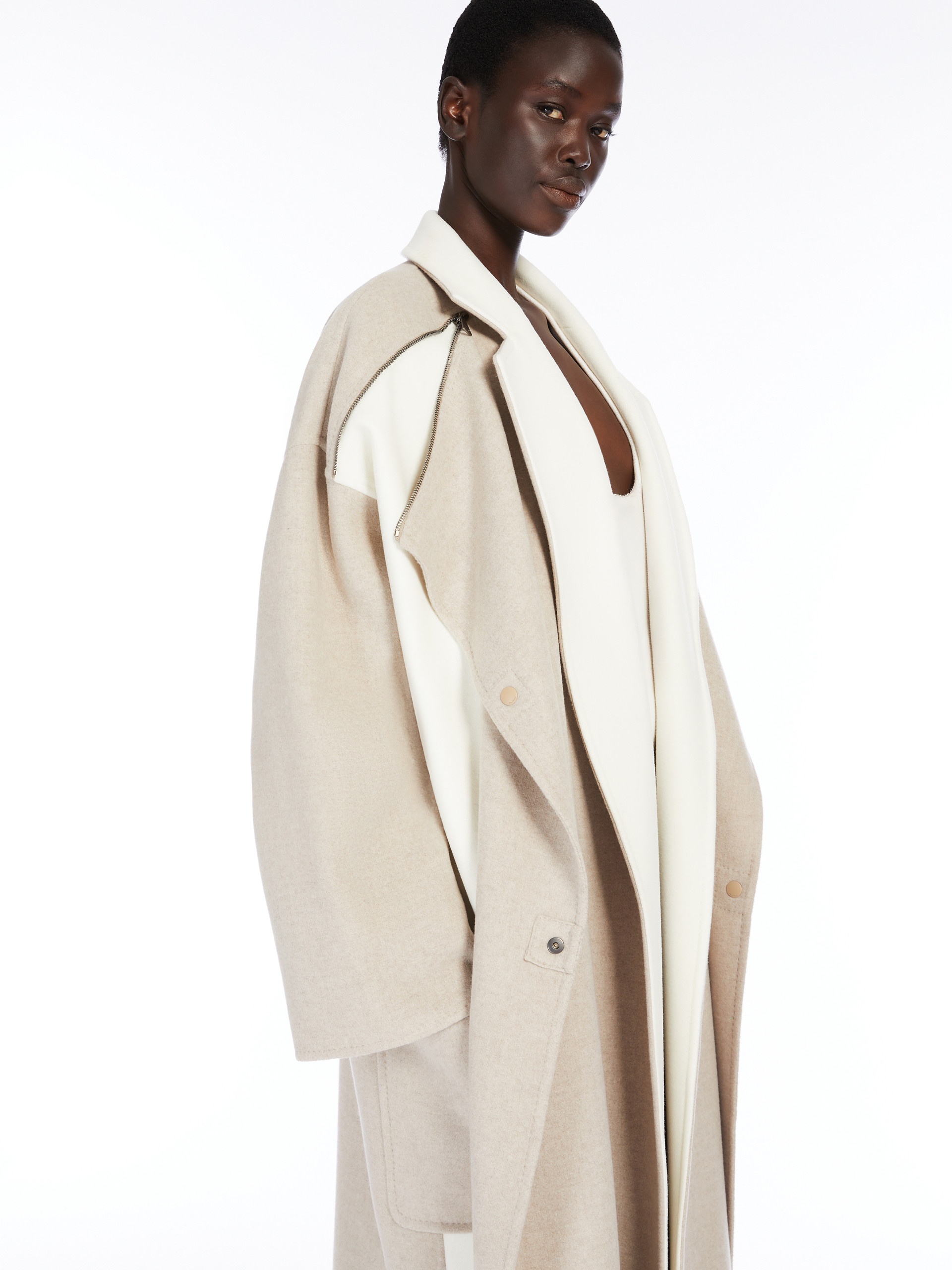 AMOUR1234 Wool and double cashmere coat - 5