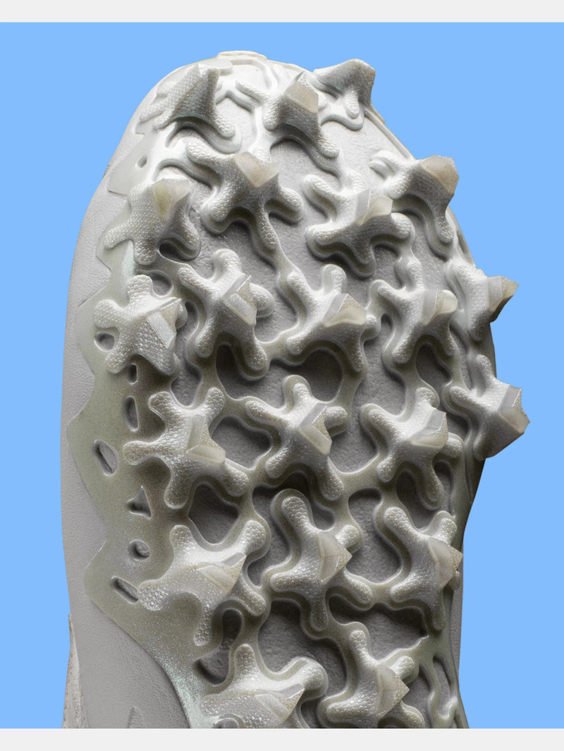 Under Armour UA Harper 10 Pro TPU outlook