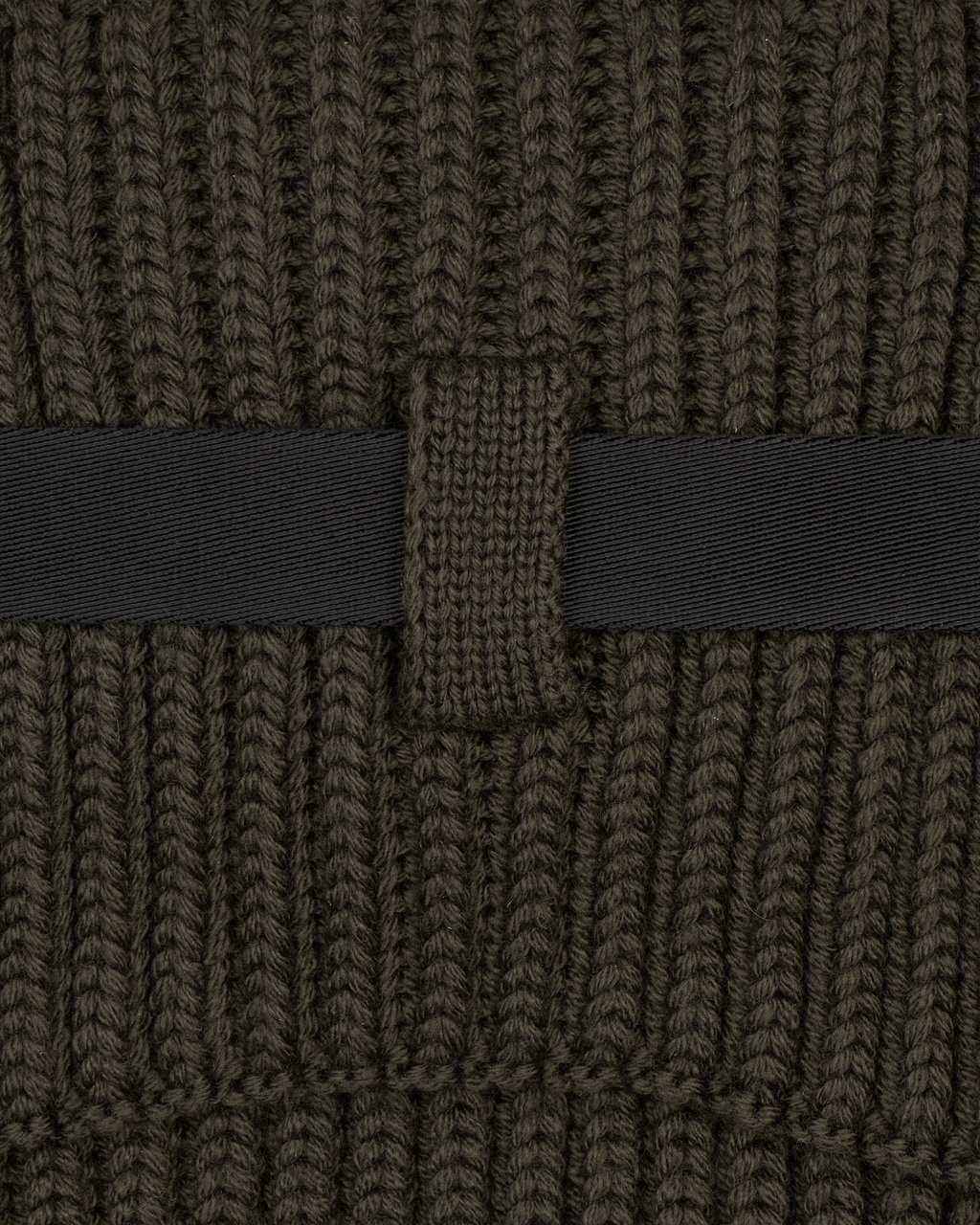 NECK WARMER WITH METAL BUCKLE - 4