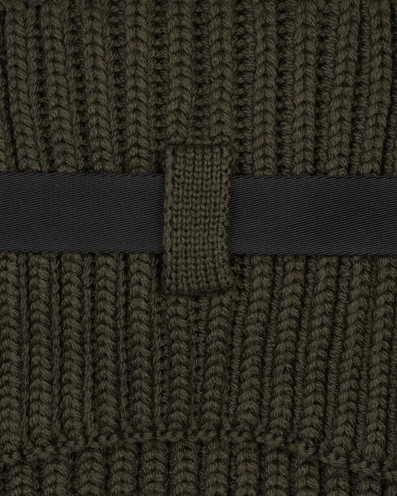 NECK WARMER WITH METAL BUCKLE 4