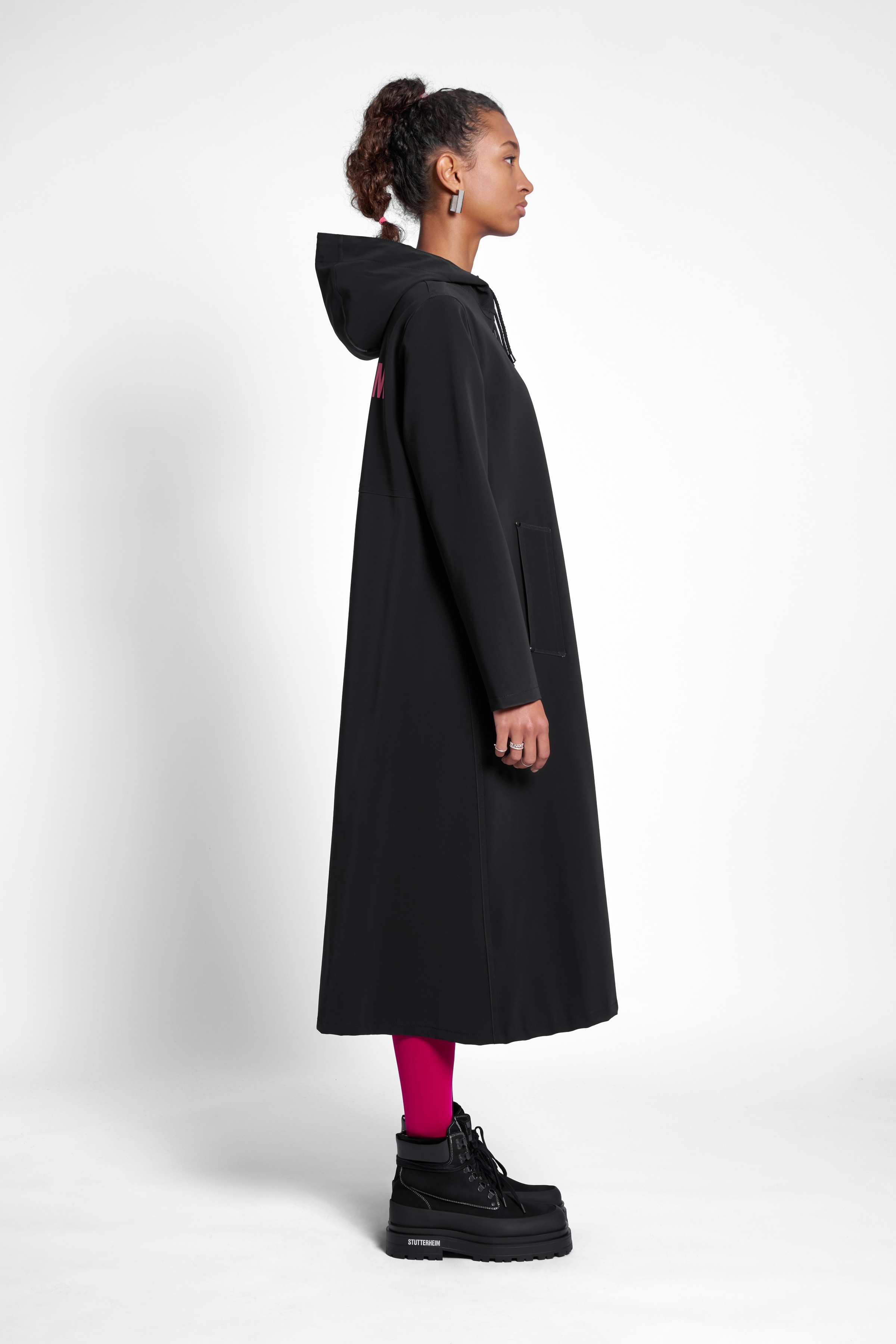Mosebacke Long Print Matte Raincoat Black - 4