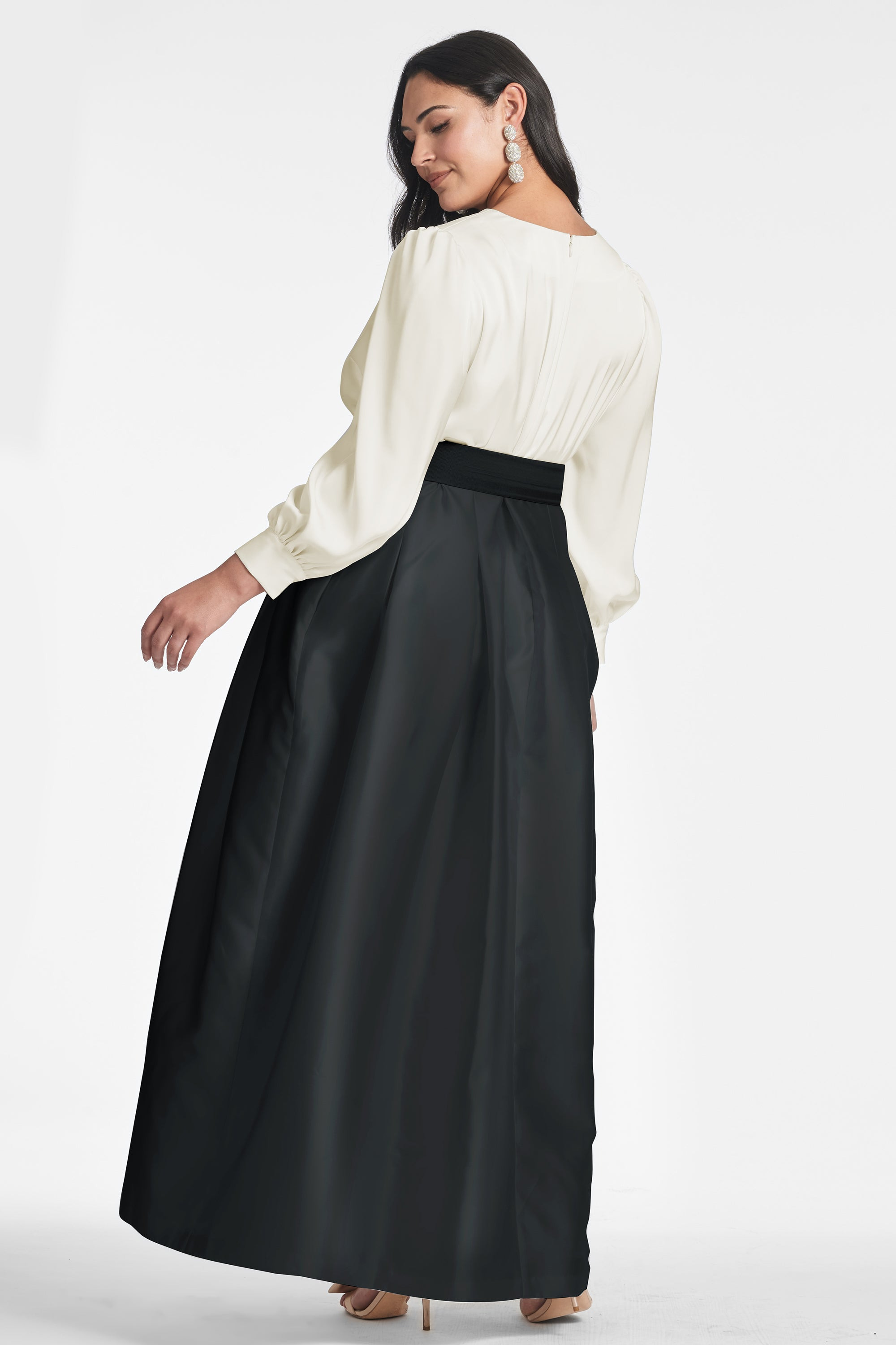 Zoe Gown - Ivory/Black - 6