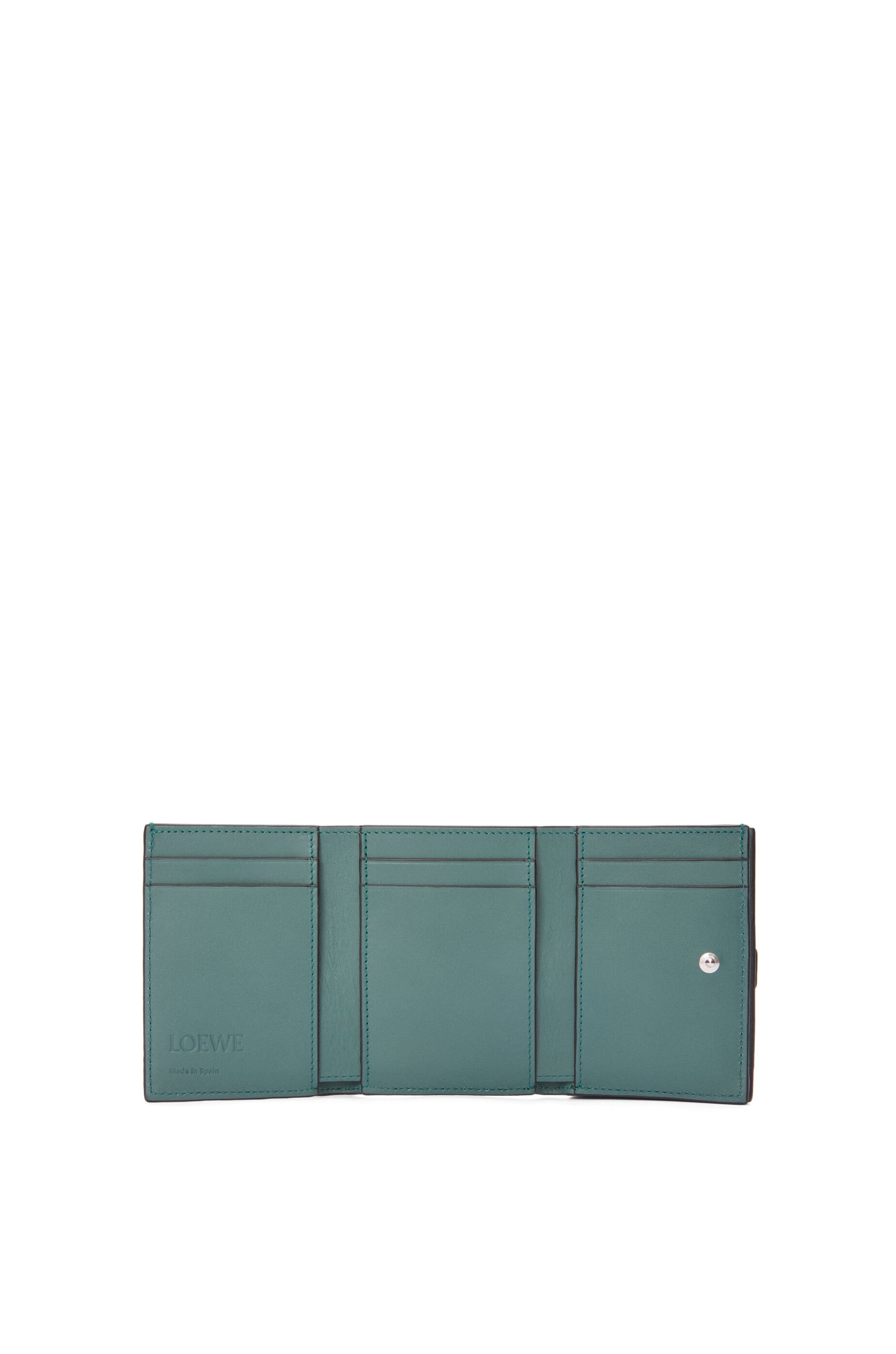 Trifold wallet in soft grained calfskin - 2