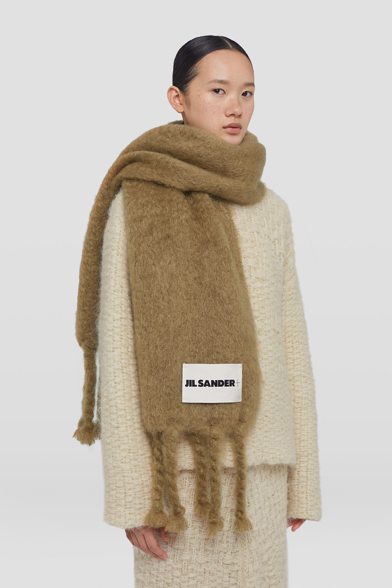 Jil Sander Scarf outlook