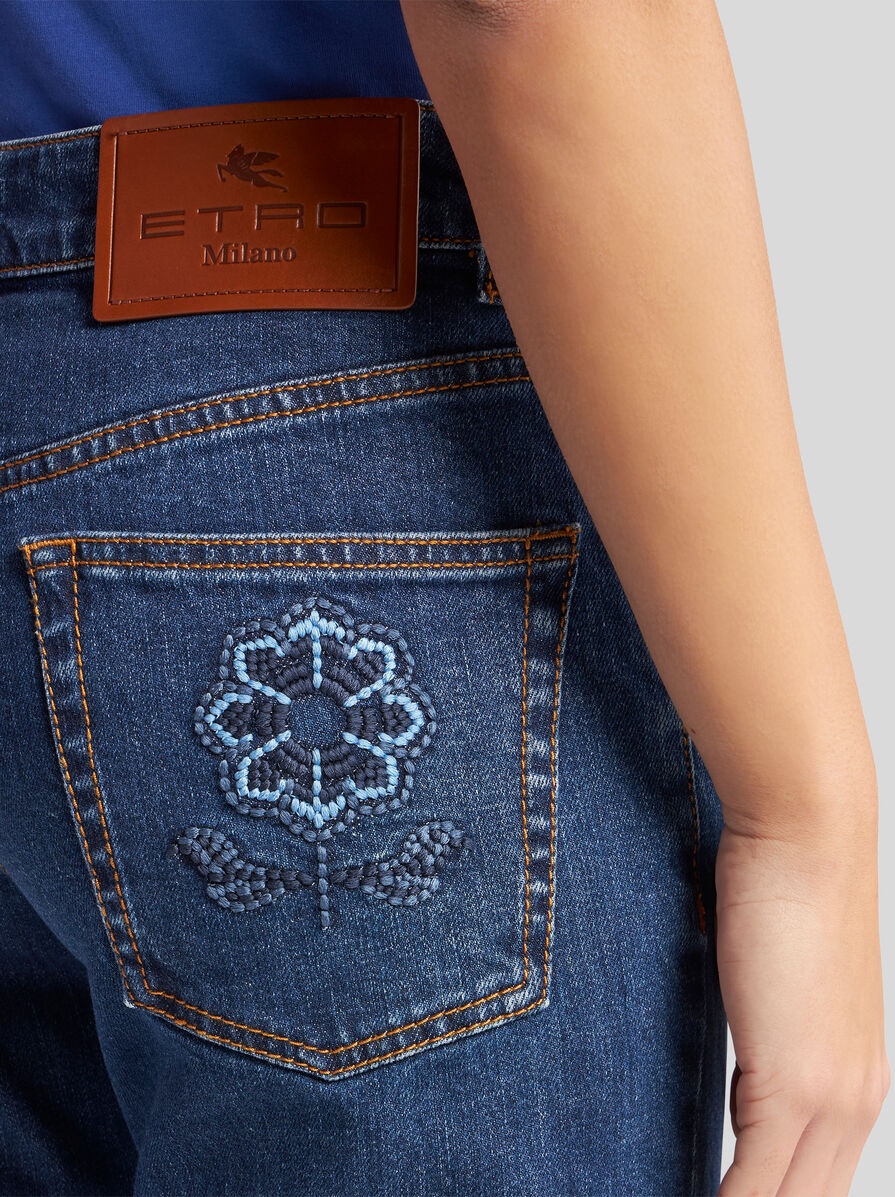 JEANS WITH EMBROIDERED REAR LOGO - 4