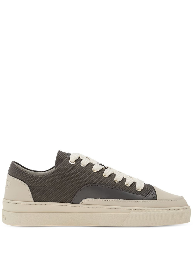 Riviera low sneakers 1