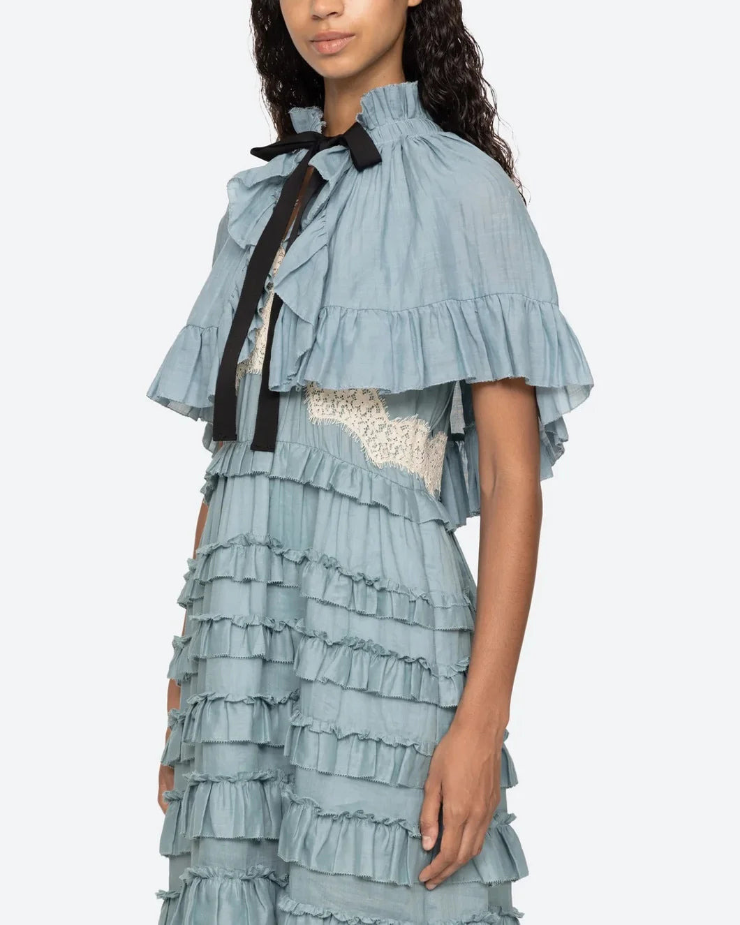 ANISE CAPE - 4