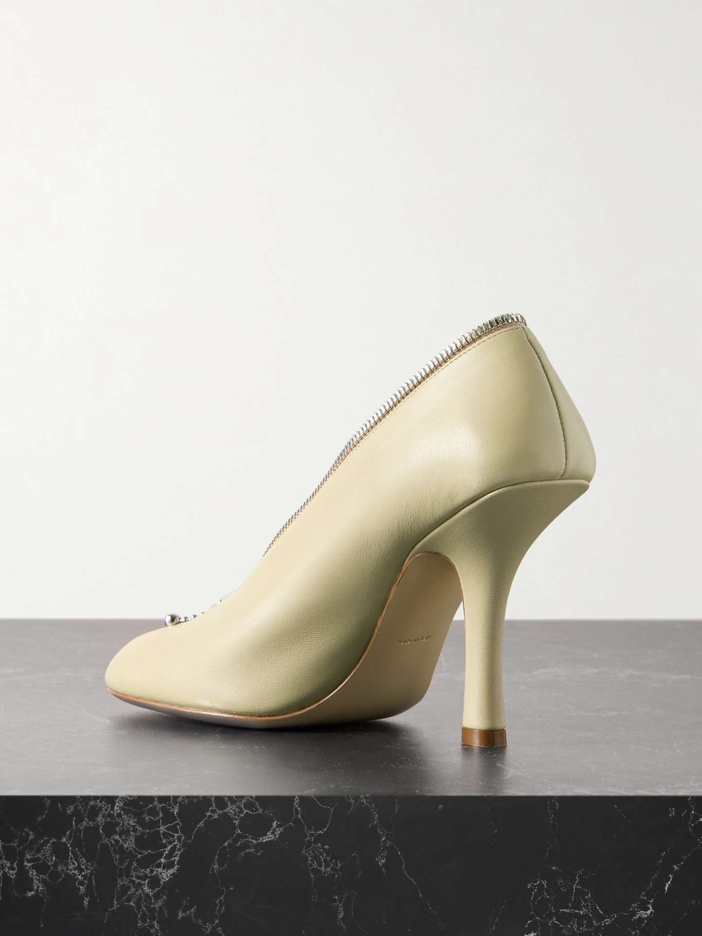Zip-embellished leather pumps - 3