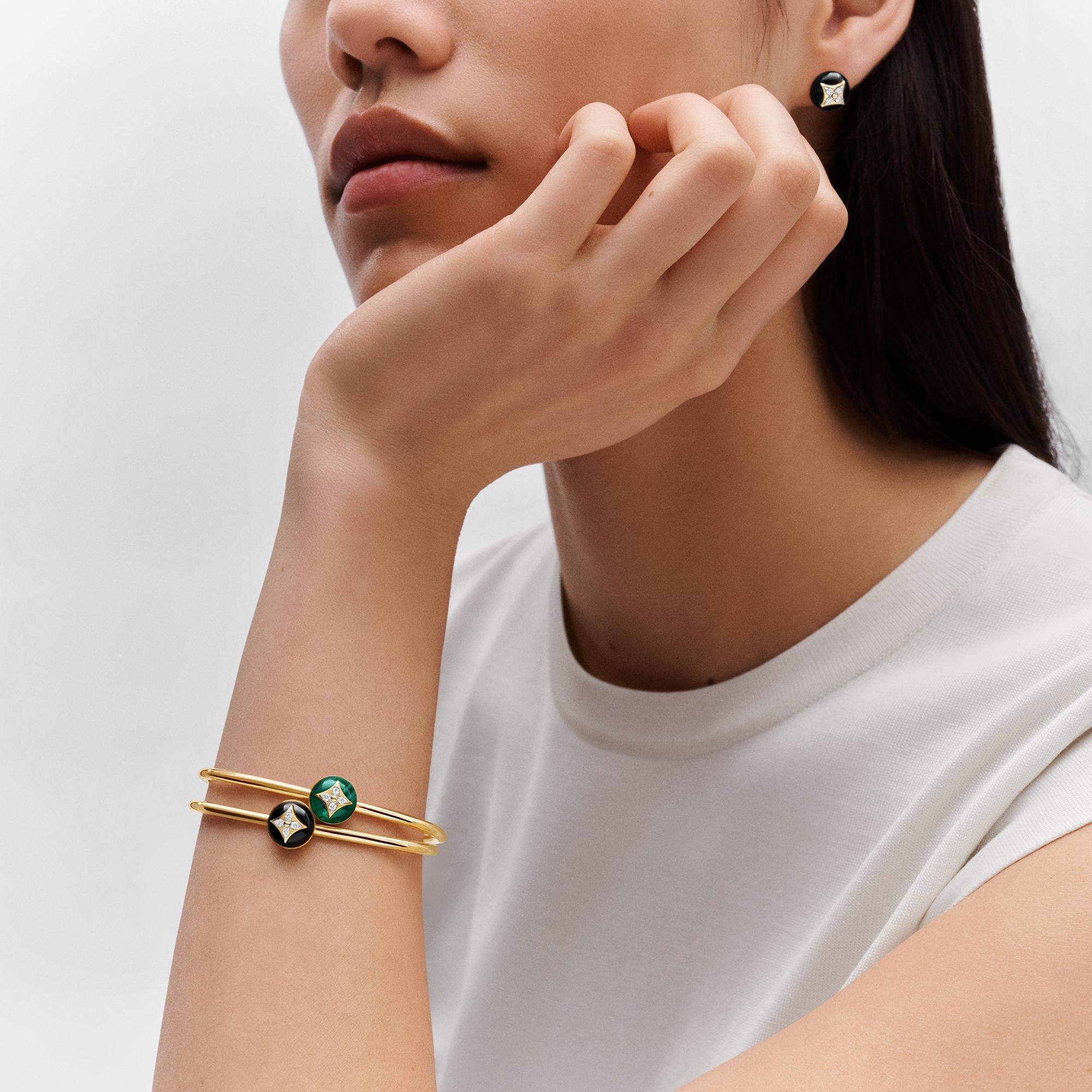 B Blossom Open Bangle, Yellow Gold, White Gold, Onyx And Diamonds - 2