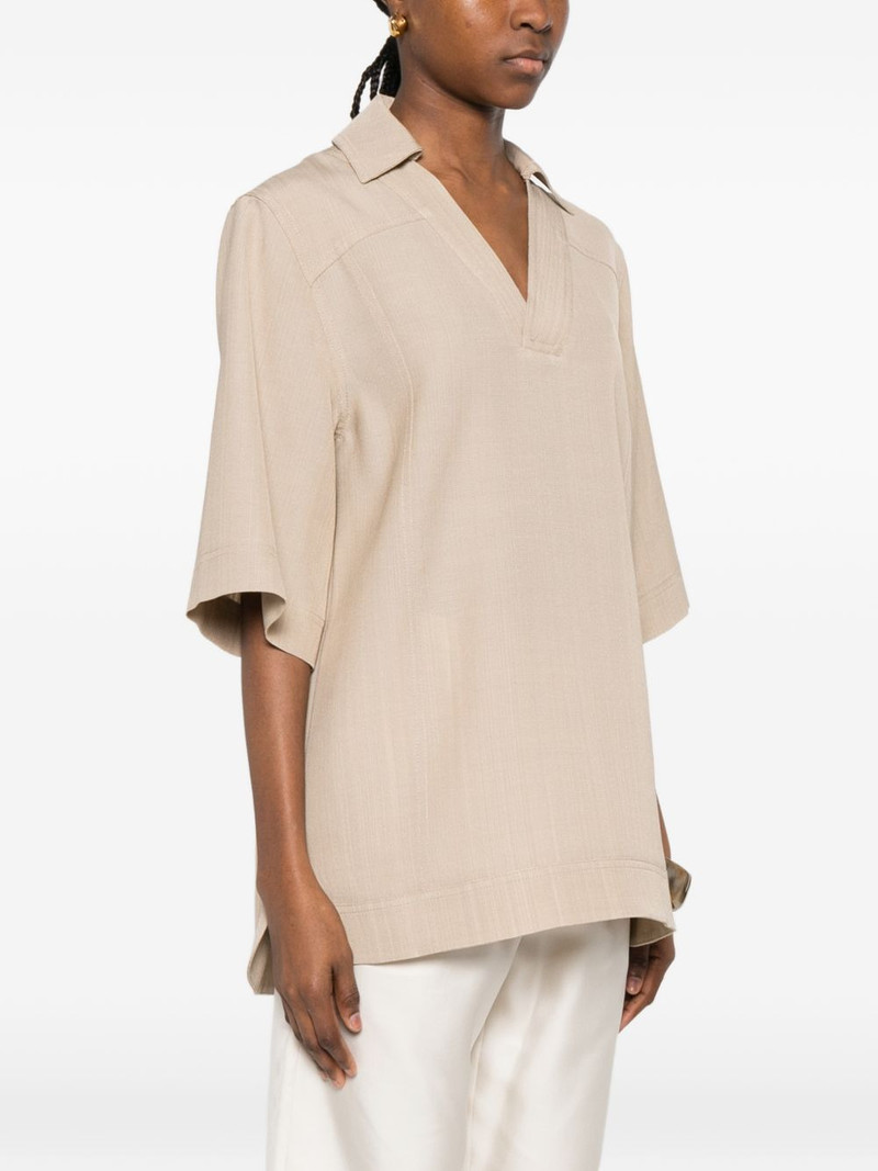 Ermo V-neck T-shirt 3