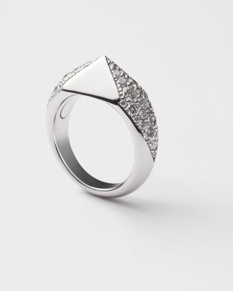 Prada Eternal Gold ring in white gold with diamonds outlook