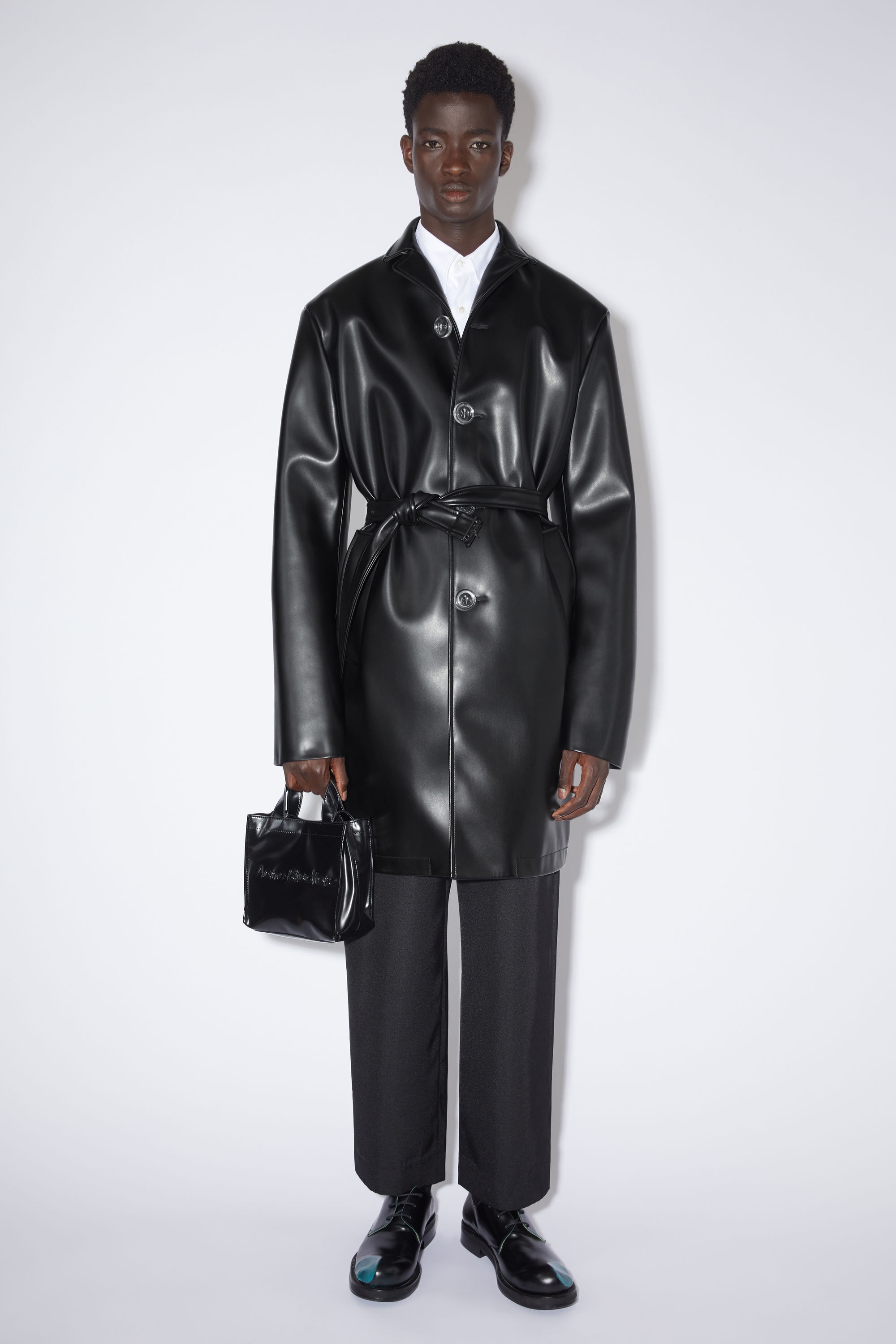 Belted coat - Black - 2