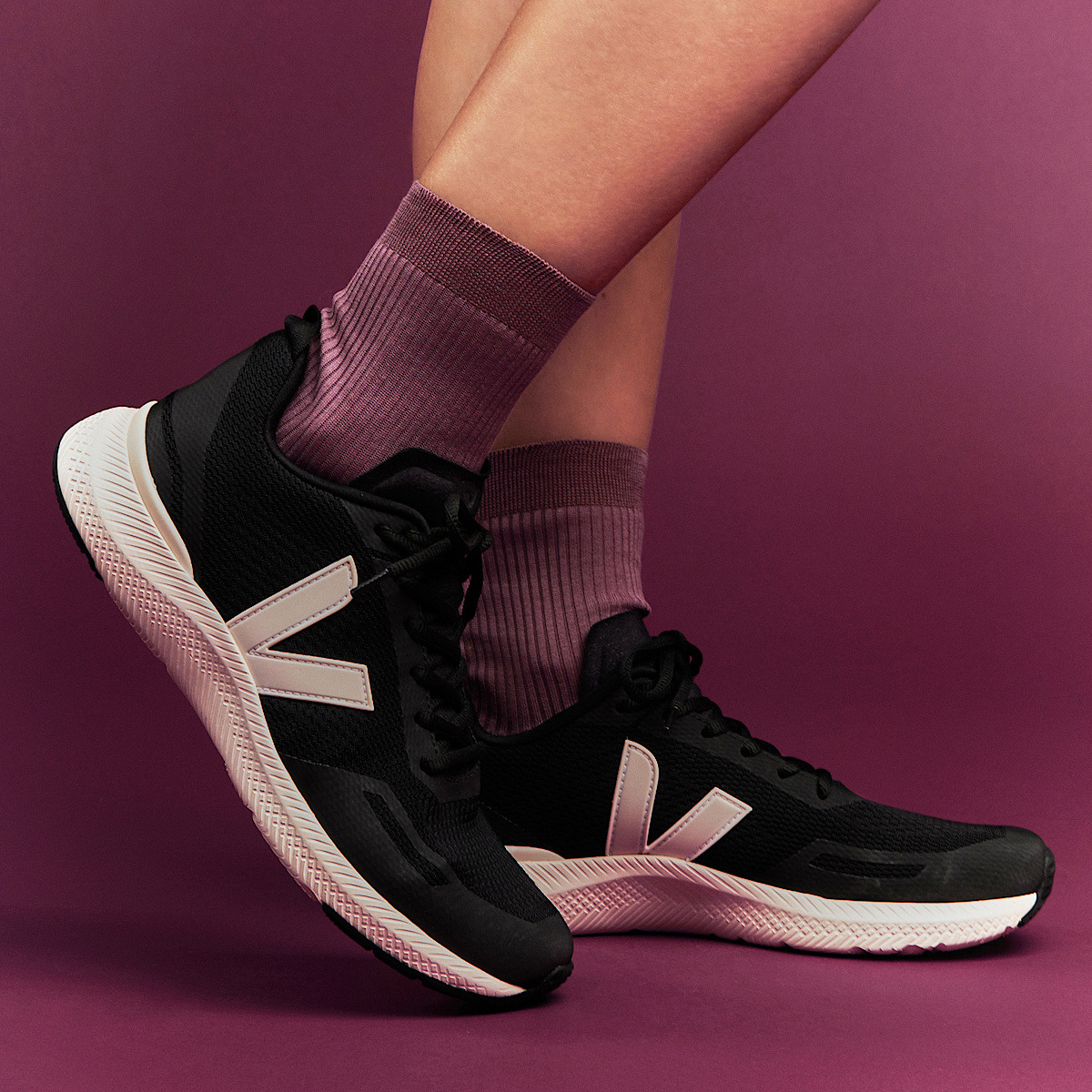 IMPALA ENGINEERED-MESH BLACK CREAM - 4