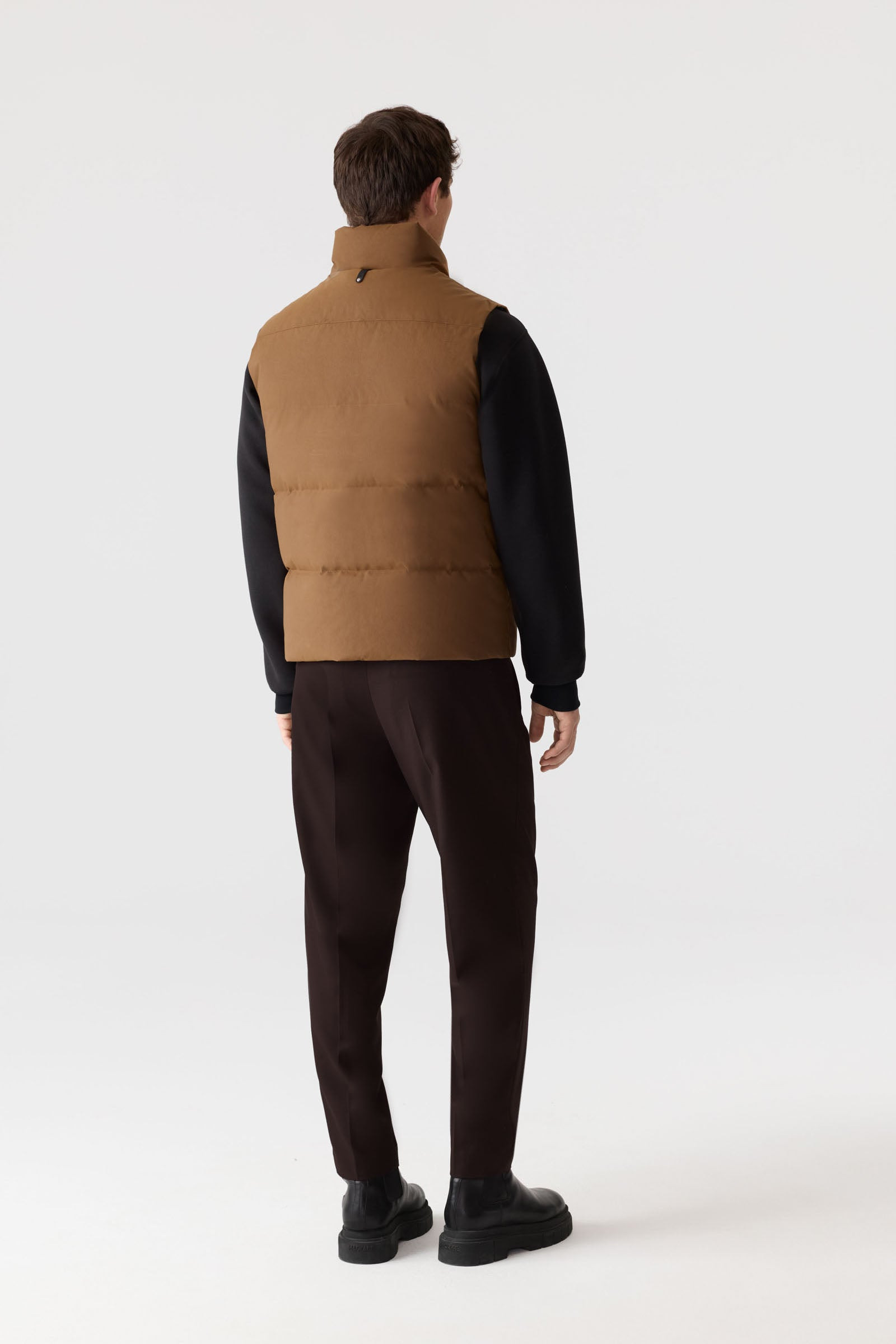 JOSEPH Nordic Tech down vest with funnel collar - 4