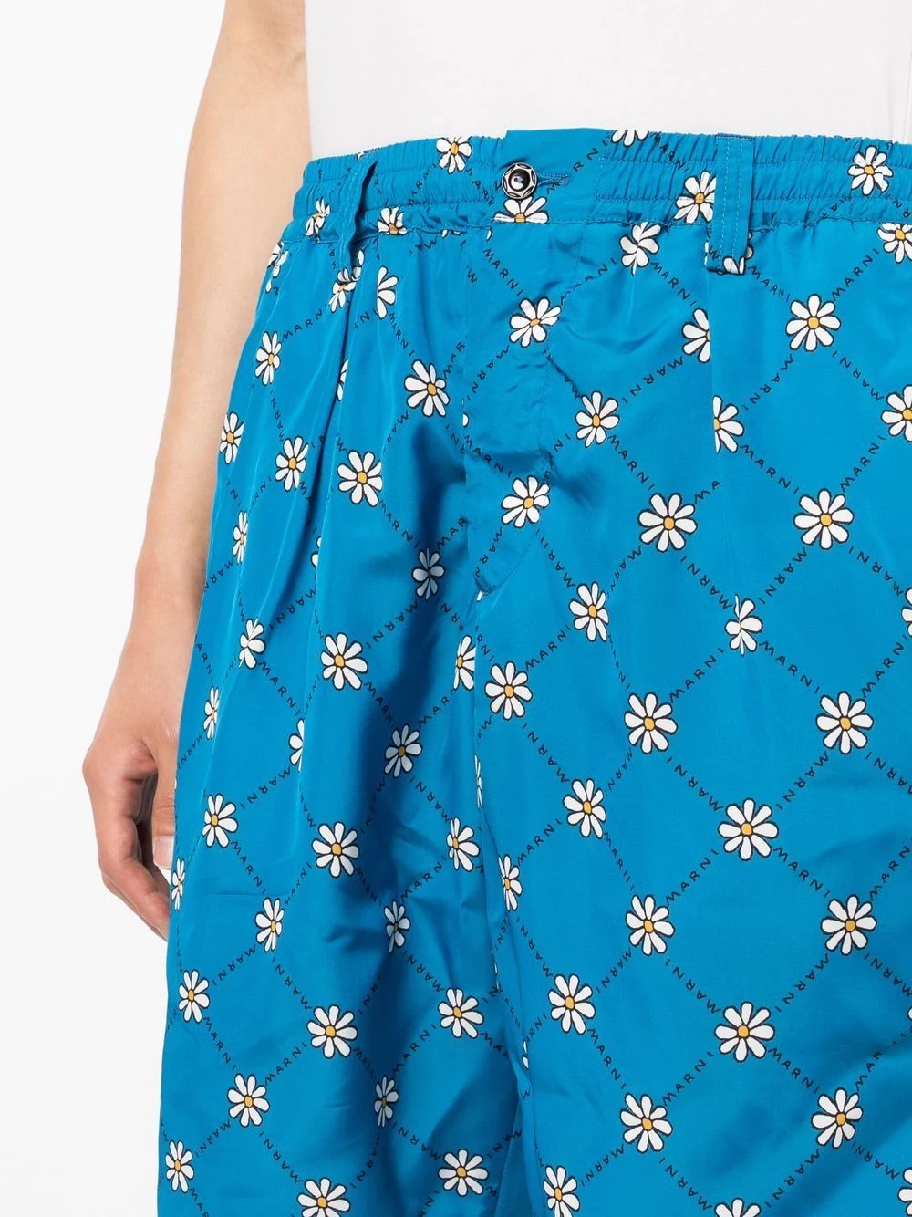 all-over floral-print bermuda shorts - 5