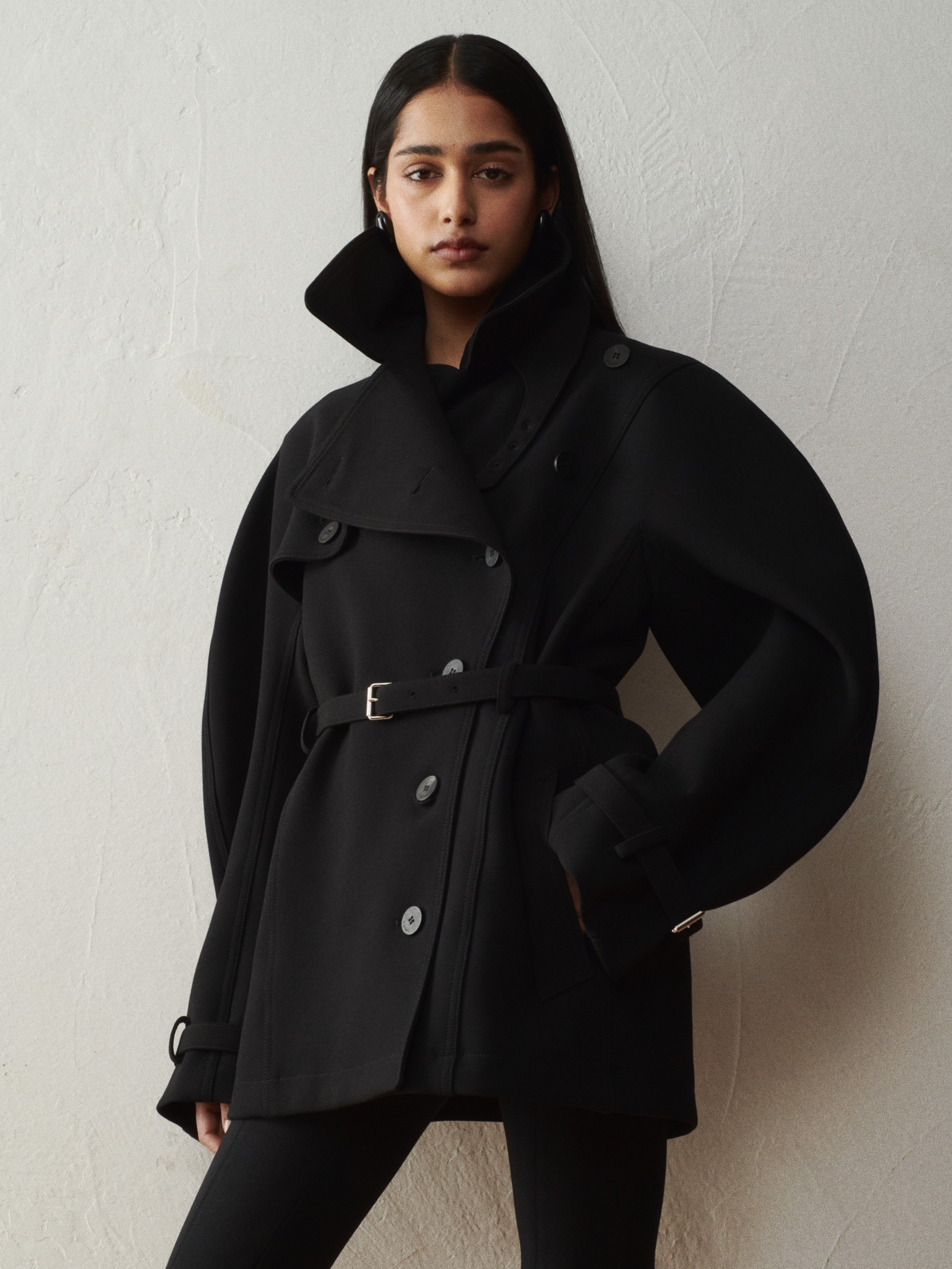 The short Ovalo trench coat - 8