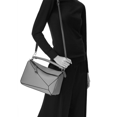 Loewe Puzzle bag in soft grained calfskin outlook