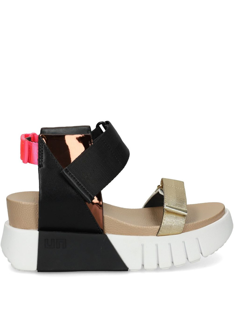 Delta Run sandals 1