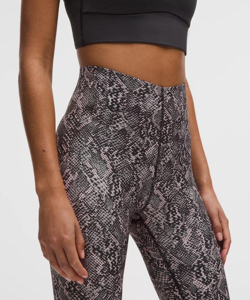lululemon Glow Up™ Super-High-Rise Tight 28" 4