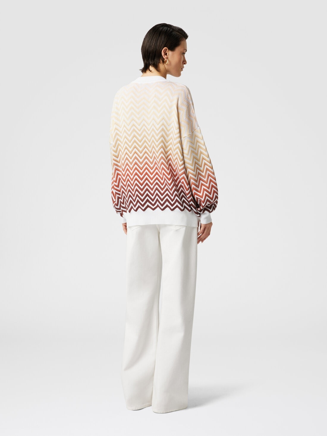 Oversized dégradé chevron sweater with V-neck - 3