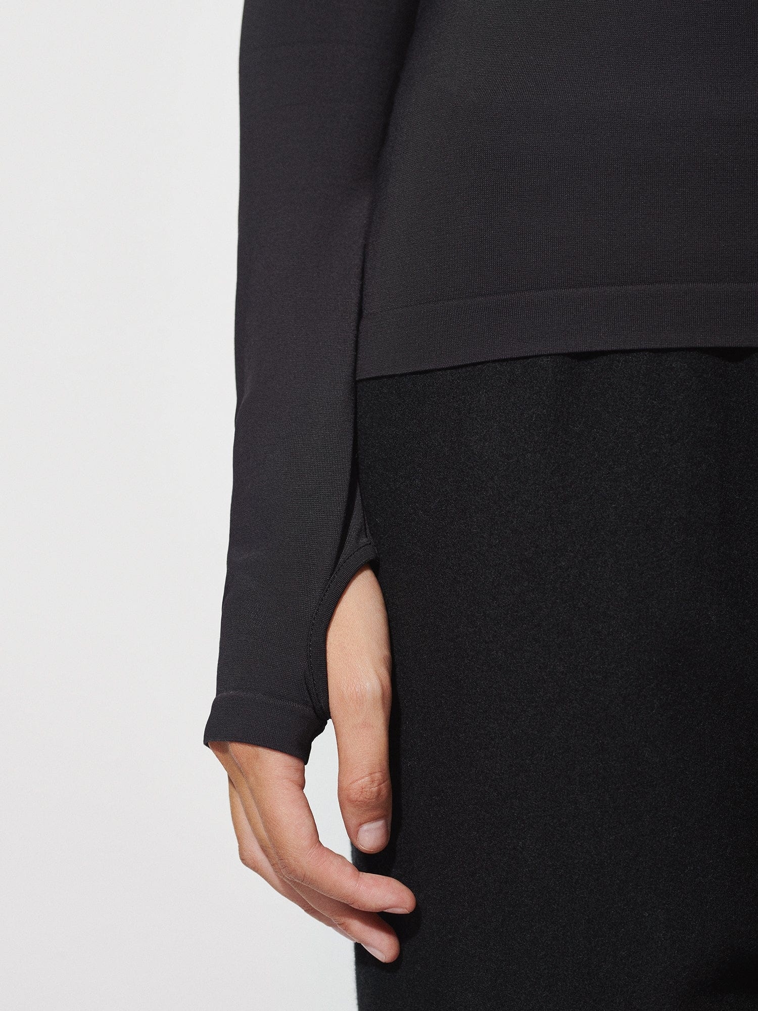 Women's Plant-Stretch Zipped Long Sleeve Top - Black - 5