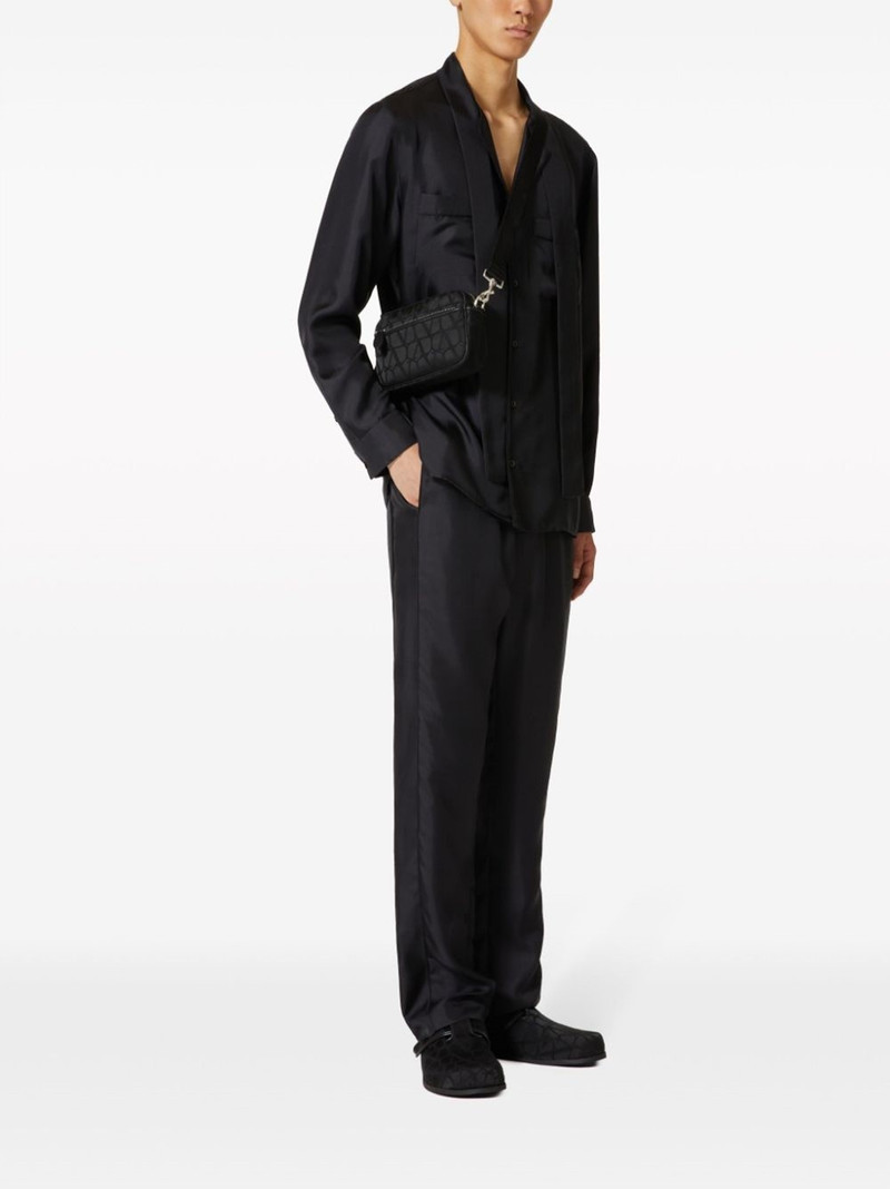 Valentino Shoulder bag with texture outlook