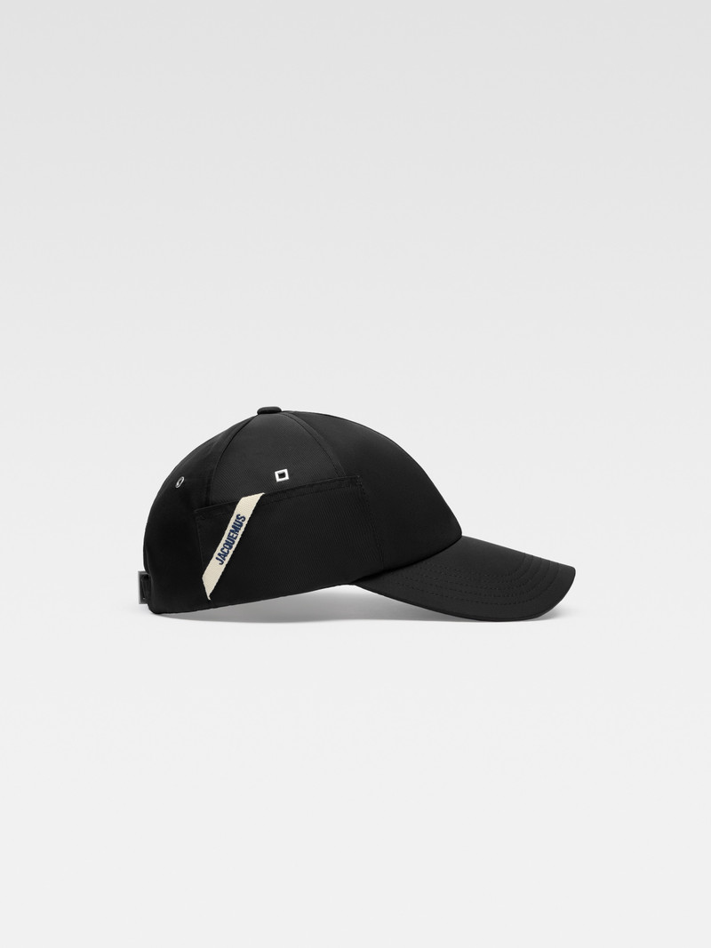 The Ovalie cap - 1