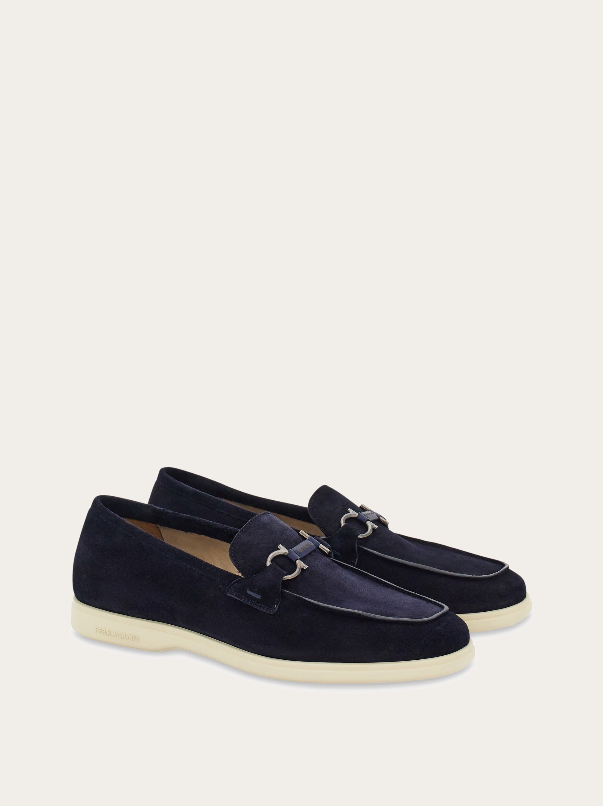 Casual loafer with Gancini ornament - 5