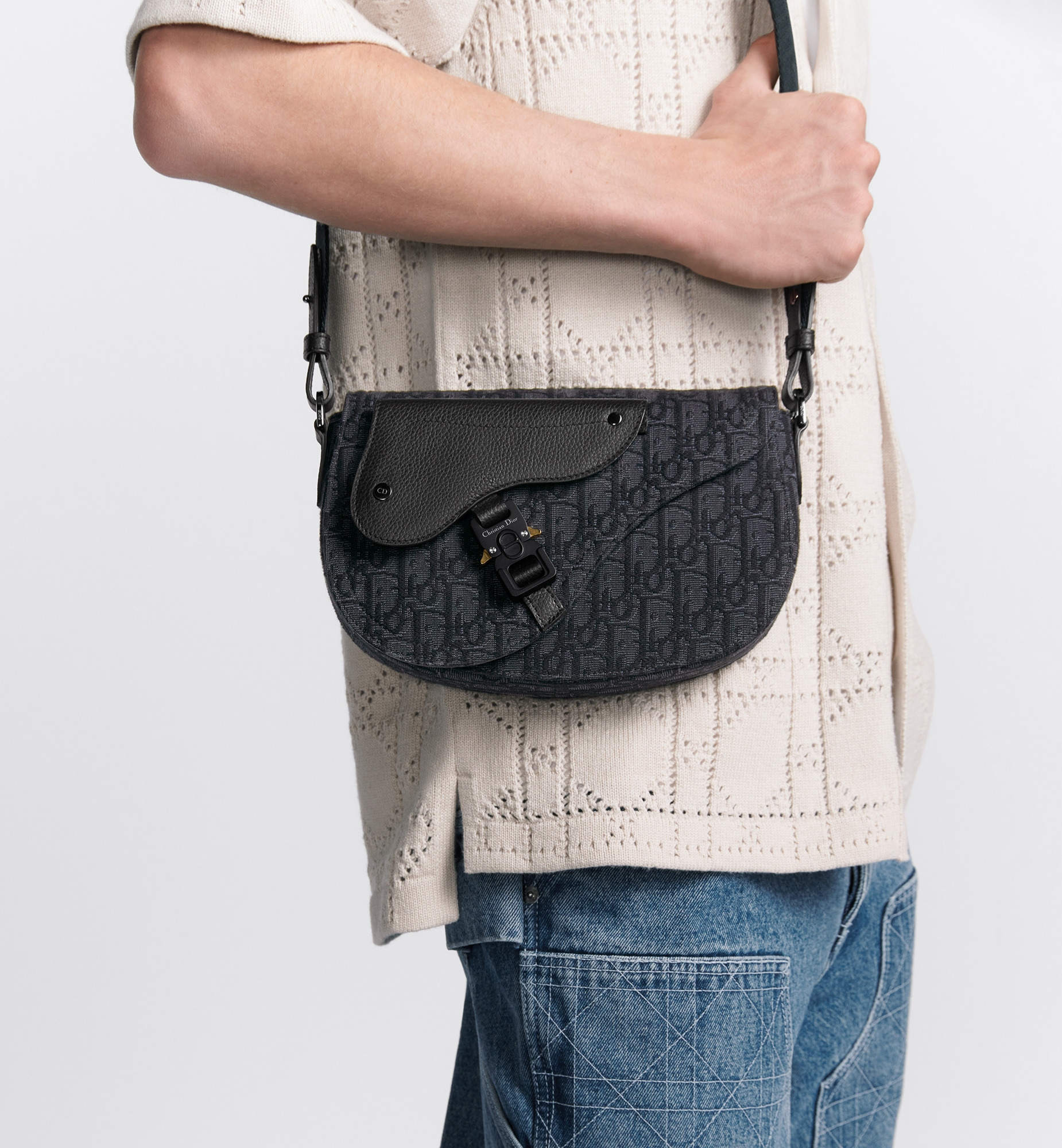 Saddle Messenger Bag - 3